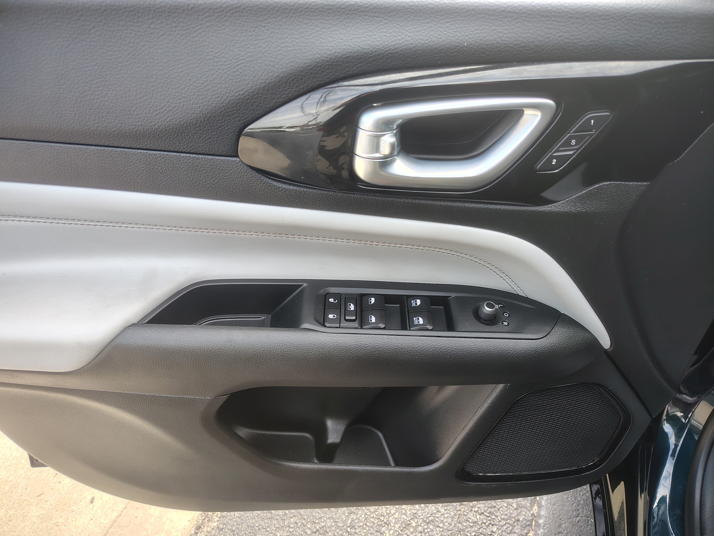 2024 Jeep Compass Limited Fathom Blue Pearlcoat at Solomon CJD Carmichaels