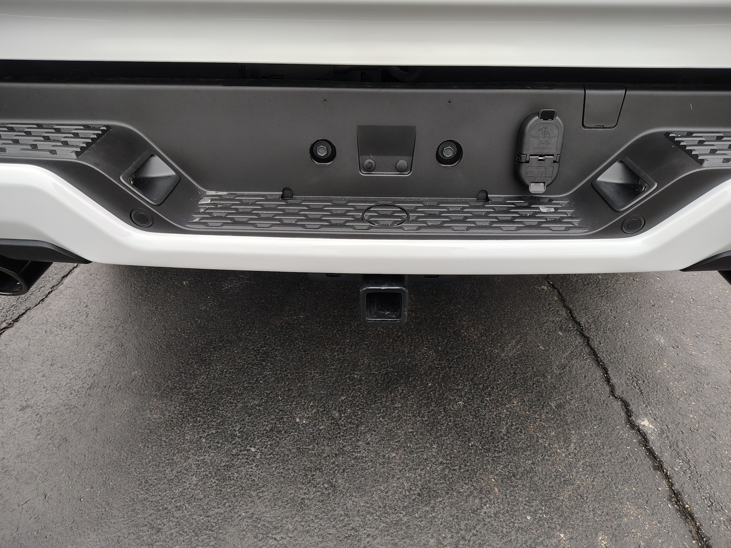 2026 Ram 1500 BIG HORN CREW CAB 4X4 5'7 BOX Bright White at Solomon CJD Carmichaels