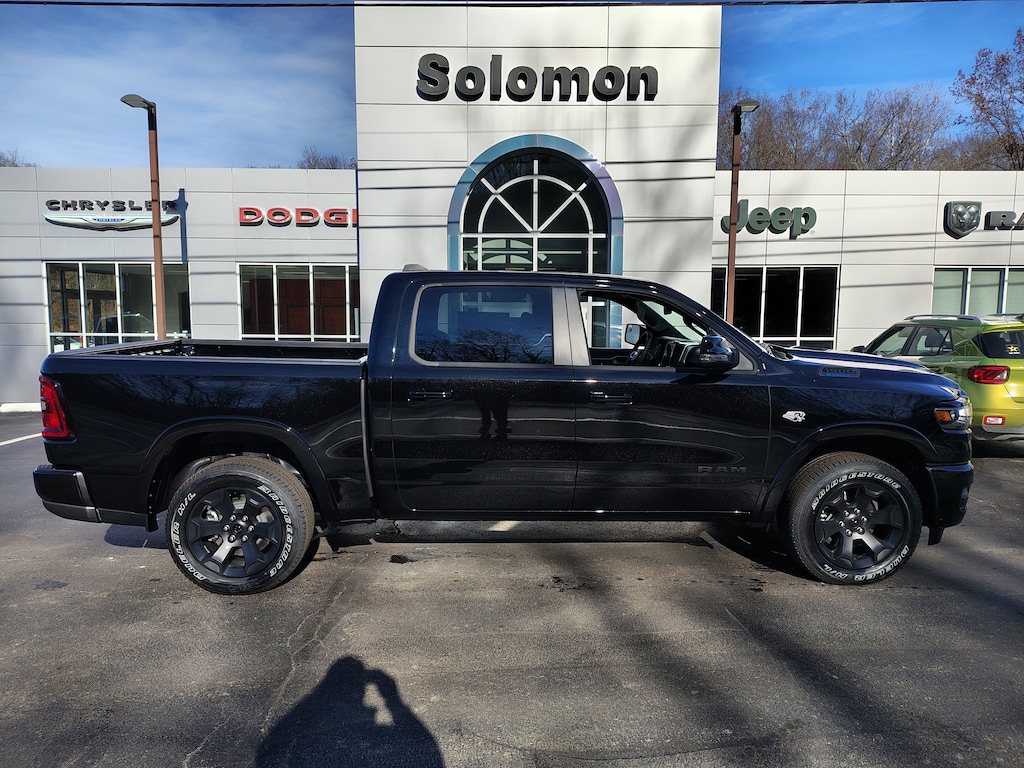 New 2026 Ram 1500 BIG HORN CREW CAB 4X4 5'7 BOX Pickup