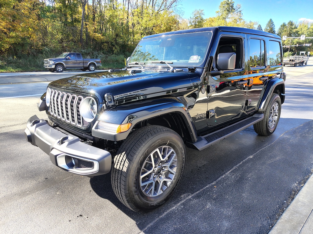 New 2026 Jeep Wrangler 4-DOOR SAHARA Sport Utility