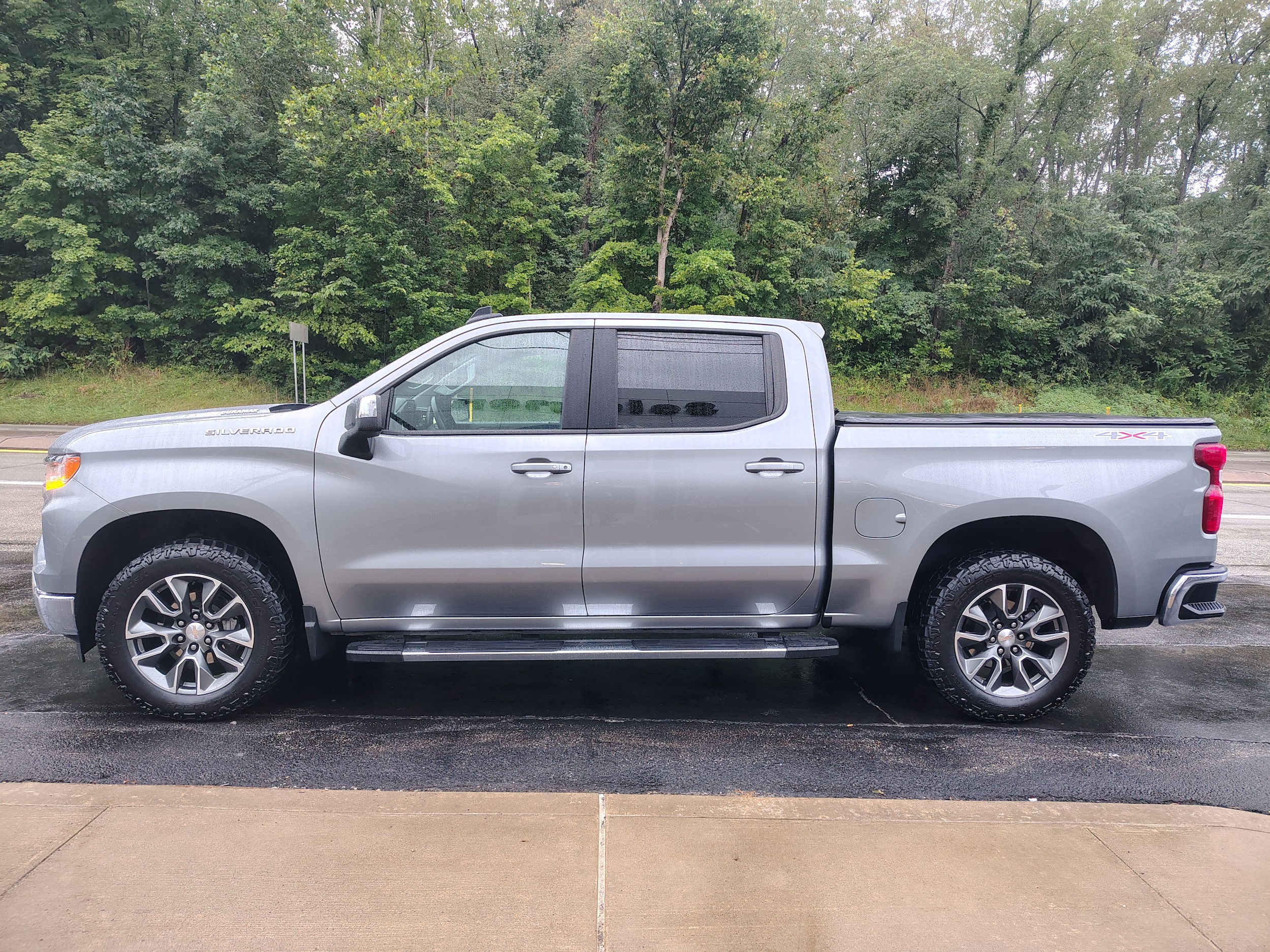 2025 Chevrolet Silverado 1500 LT - 7