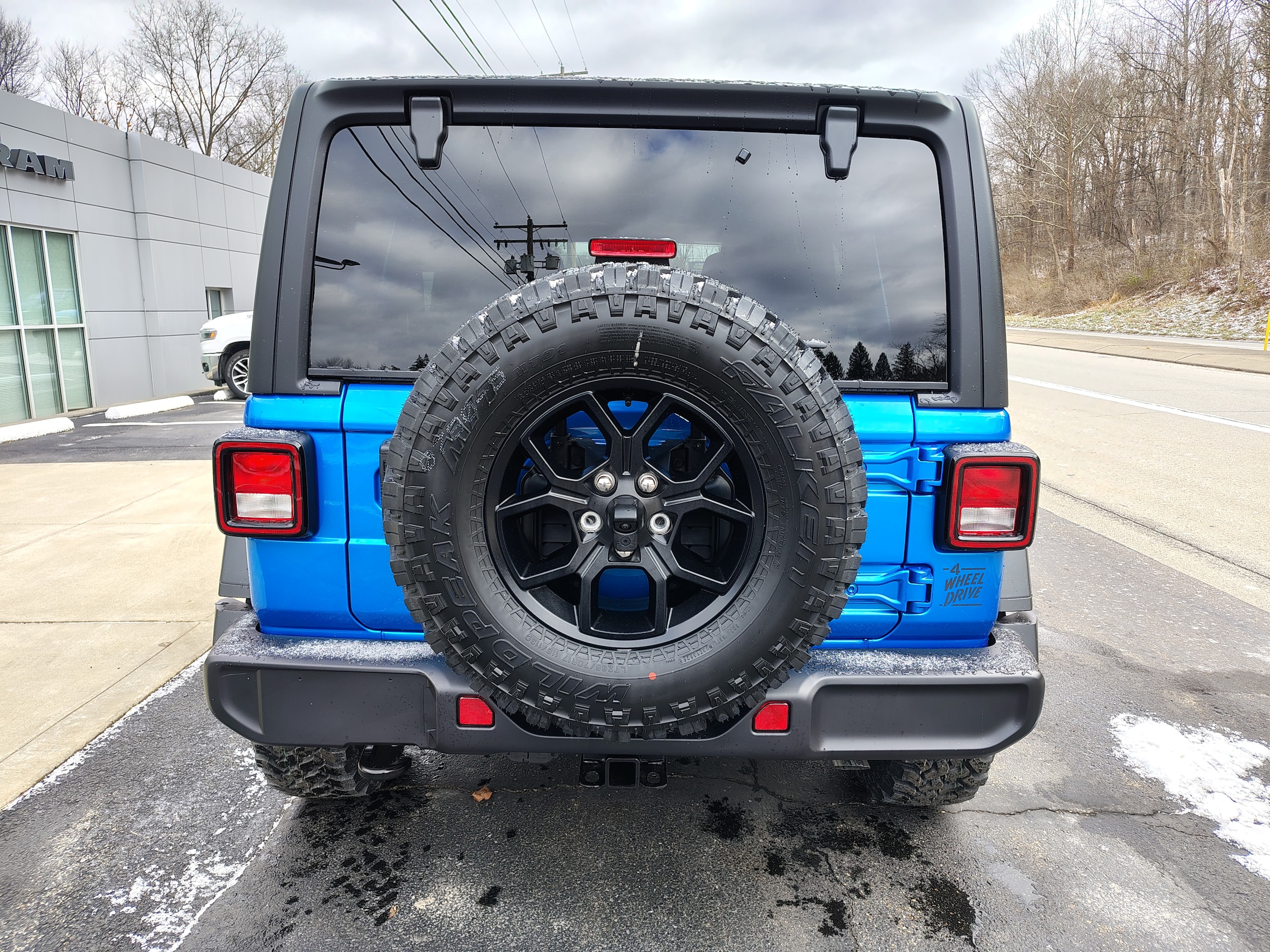 2026 Jeep Wrangler 4-DOOR WILLYS - 10