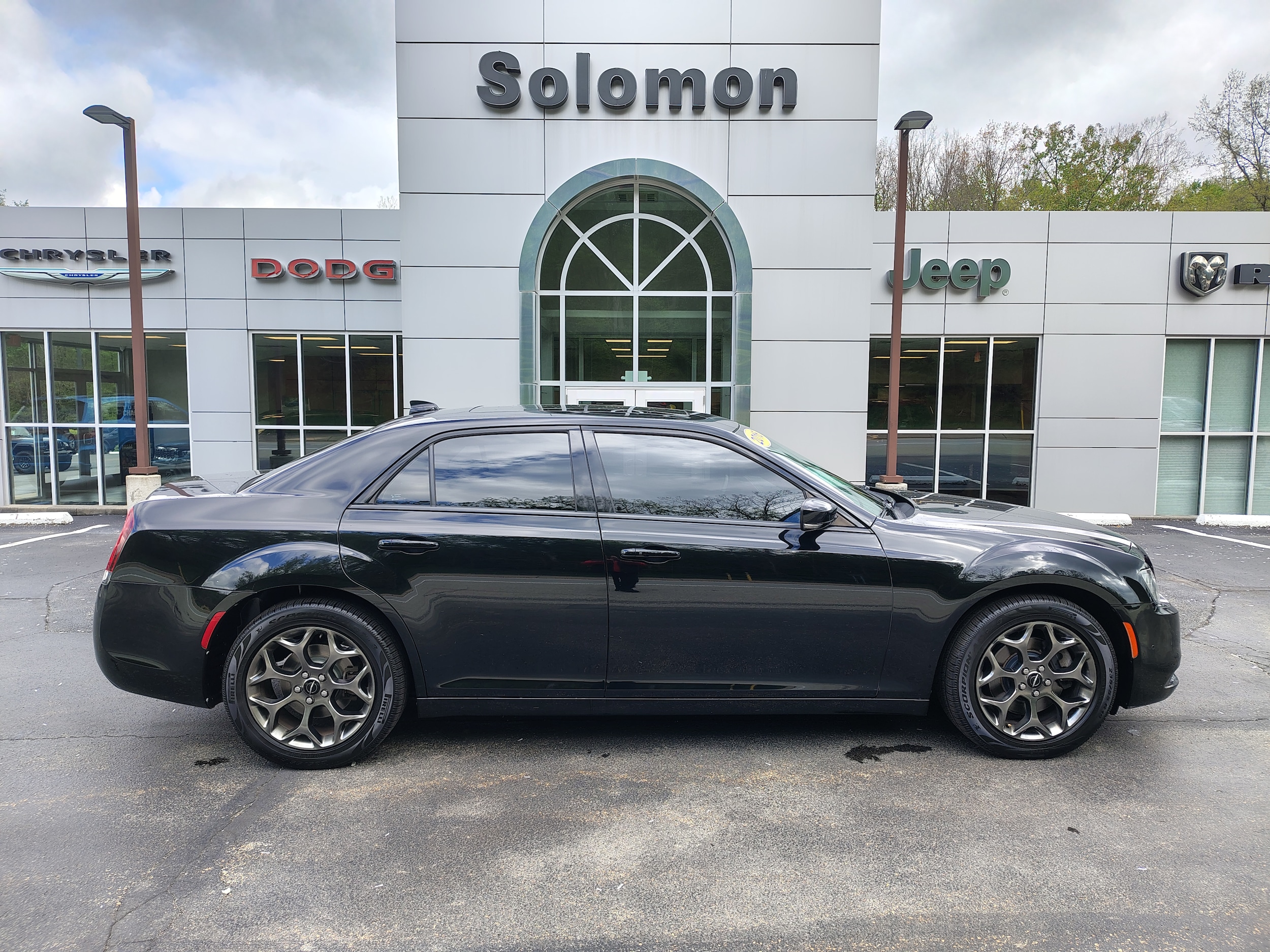 2016 Chrysler 300 S