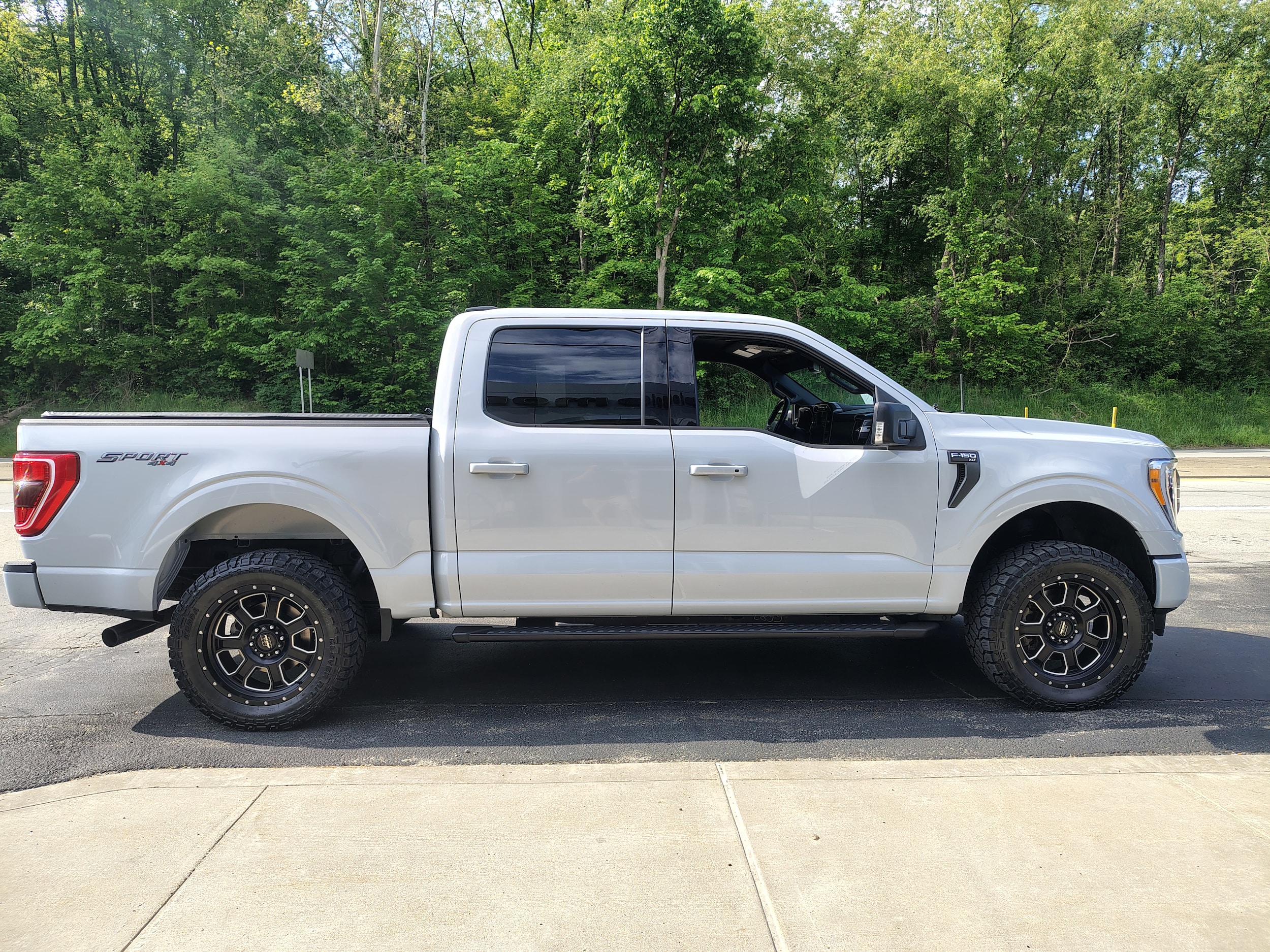 2021 Ford F-150 XLT White at Solomon CJD Carmichaels