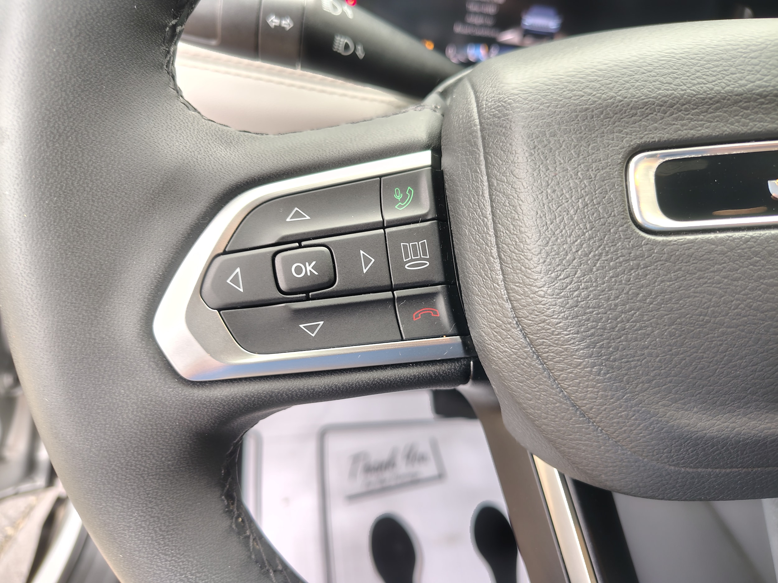 2025 Jeep Compass Limited Silver Zynith Metallic Clearcoat at Solomon CJD Carmichaels