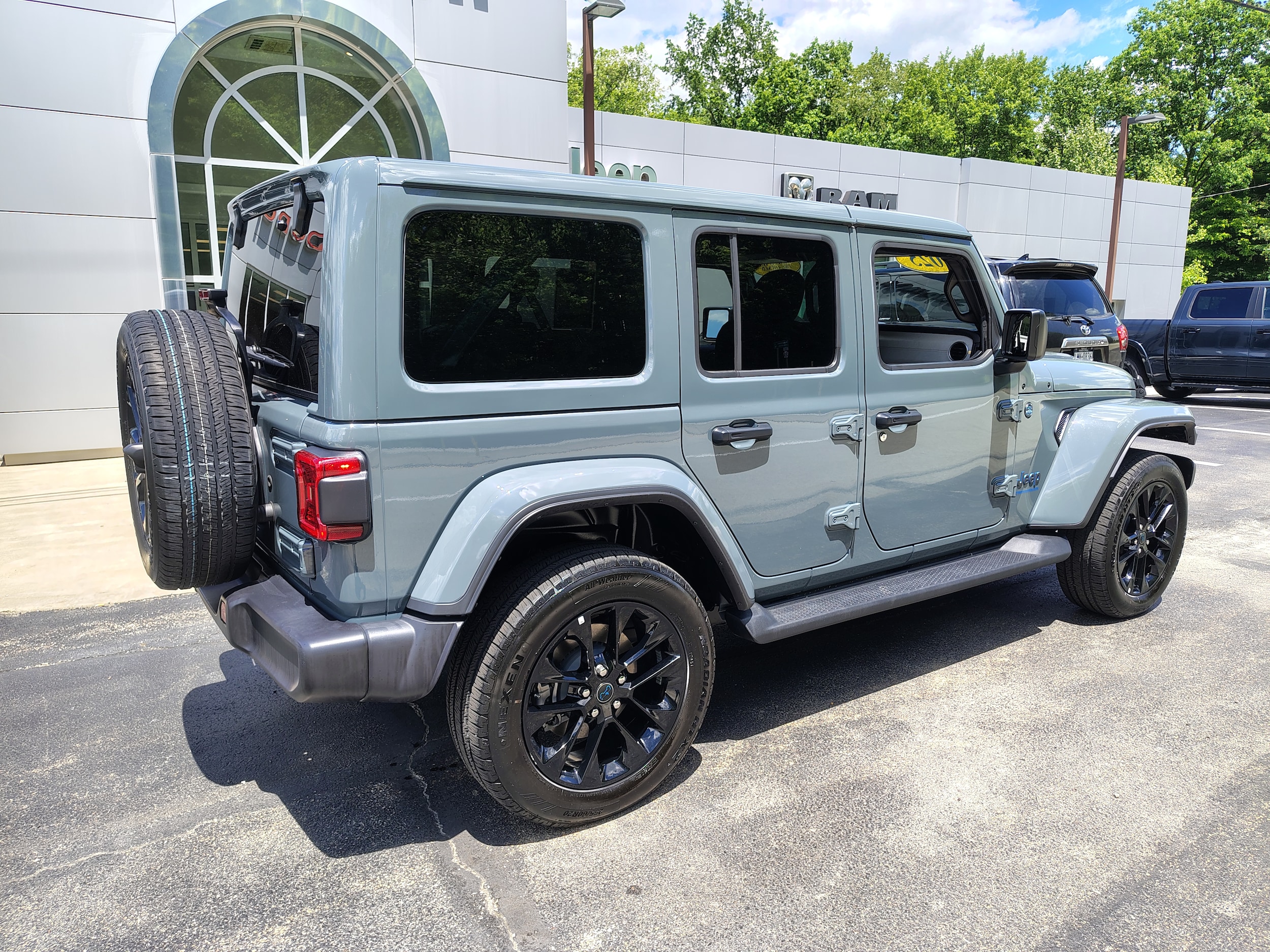 2025 Jeep Wrangler 4xe Sahara Anvil Clearcoat at Solomon CJD Brownsville