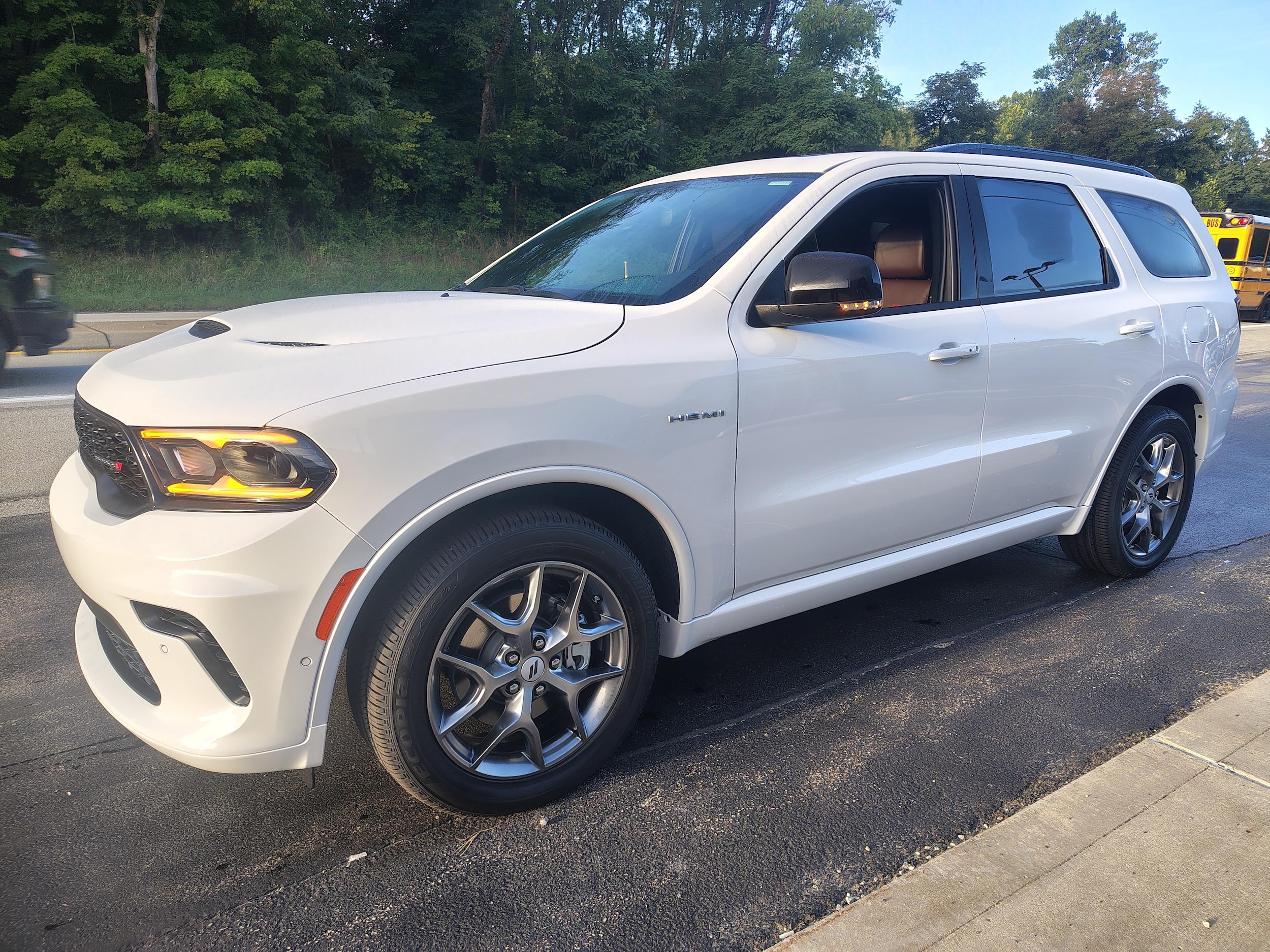 2027 Dodge Durango GT HEMI V8 PLUS AWD White Knuckle at Solomon CJD Carmichaels