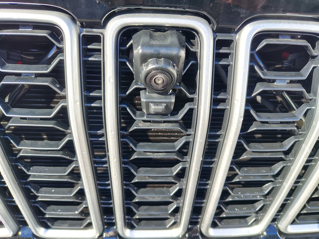 New 2026 Jeep Wrangler 4-DOOR SAHARA Sport Utility