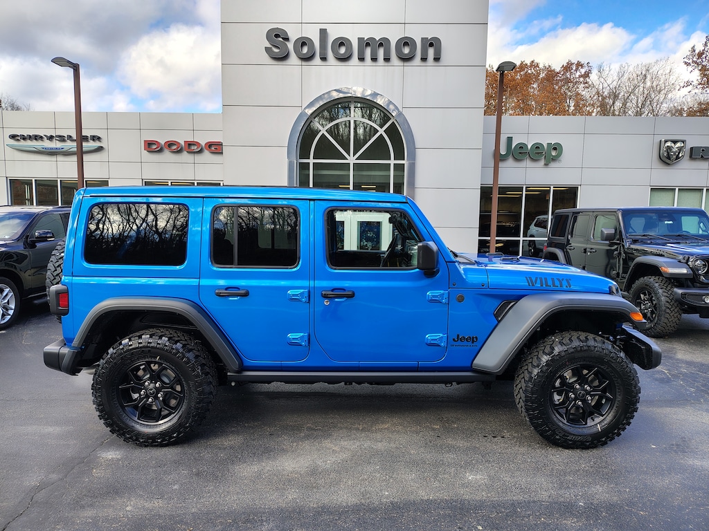 New 2026 Jeep Wrangler 4-DOOR WILLYS Sport Utility