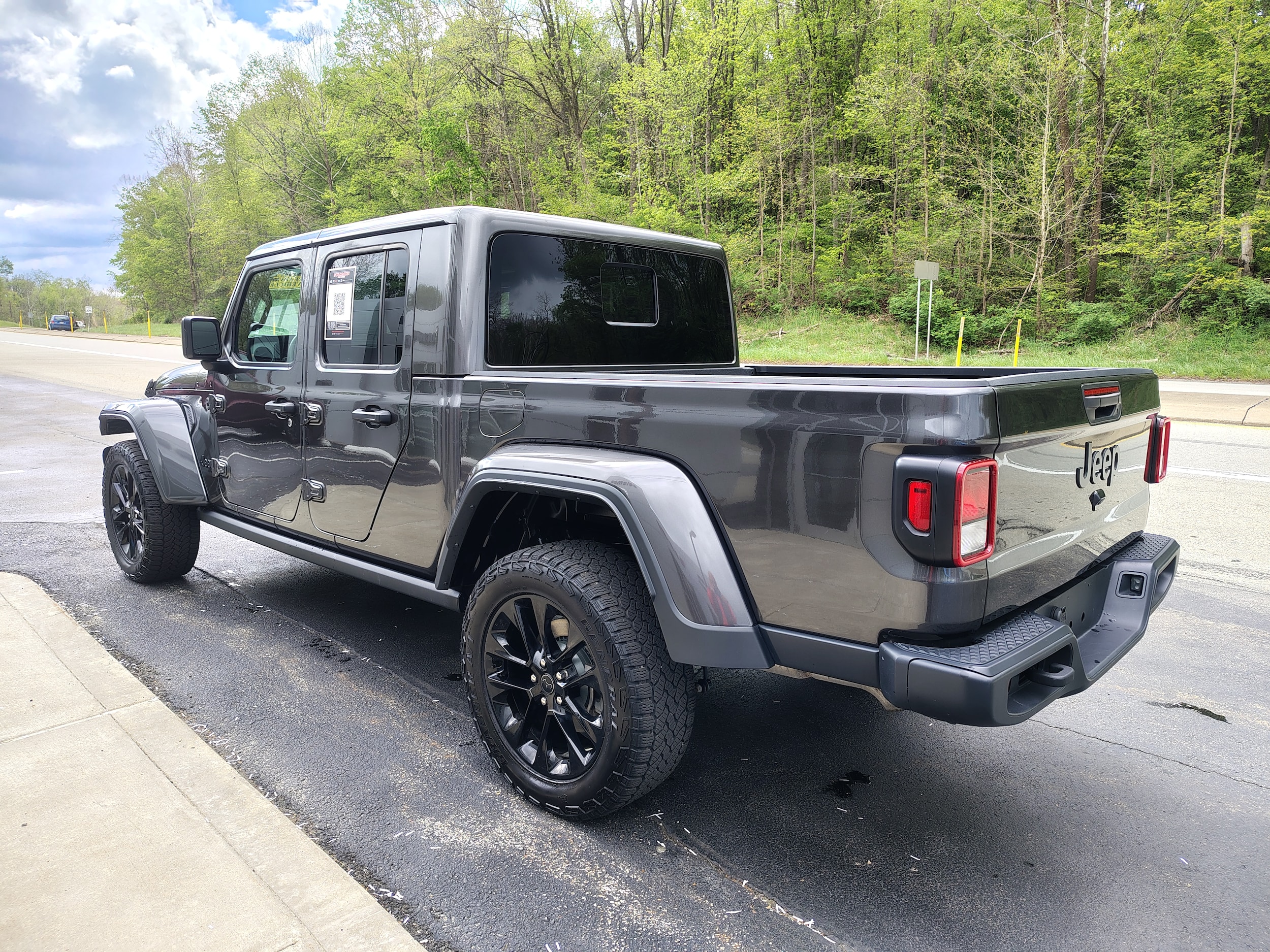 2024 Jeep Gladiator Nighthawk - 7