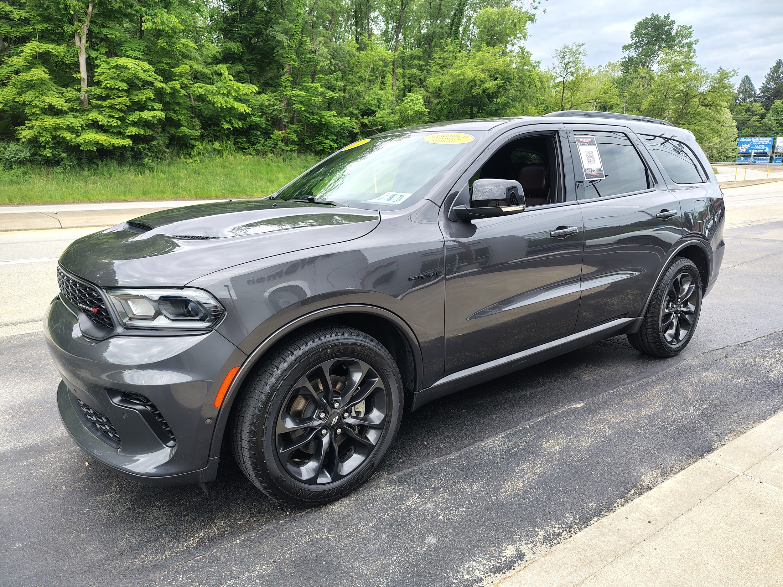 2024 Dodge Durango R/T Premium Vapor Gray at Solomon CJD Carmichaels