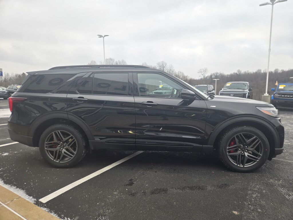 New 2026 Ford Explorer ST-Line SUV