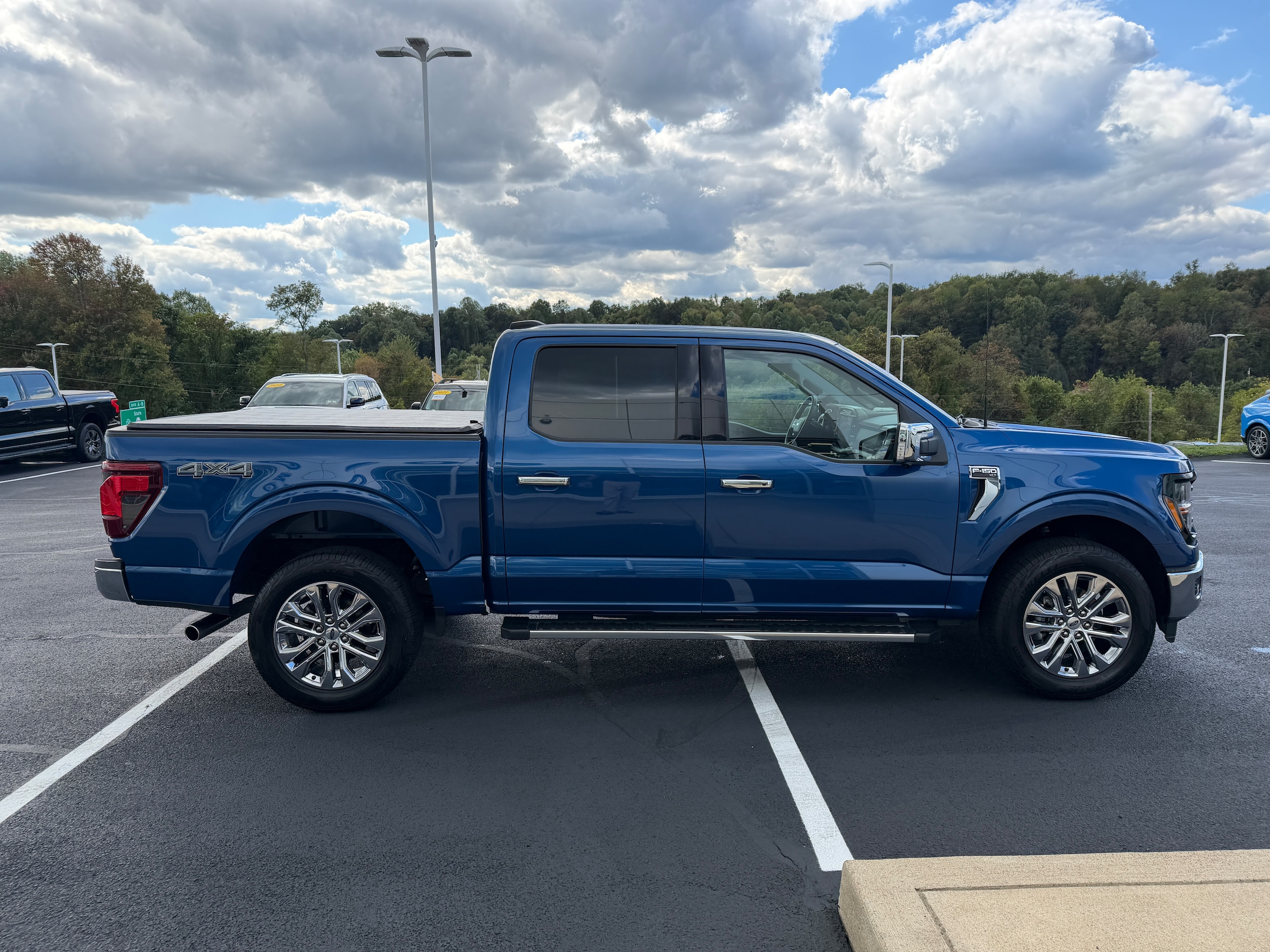 2024 Ford F-150 XLT - Photo 4