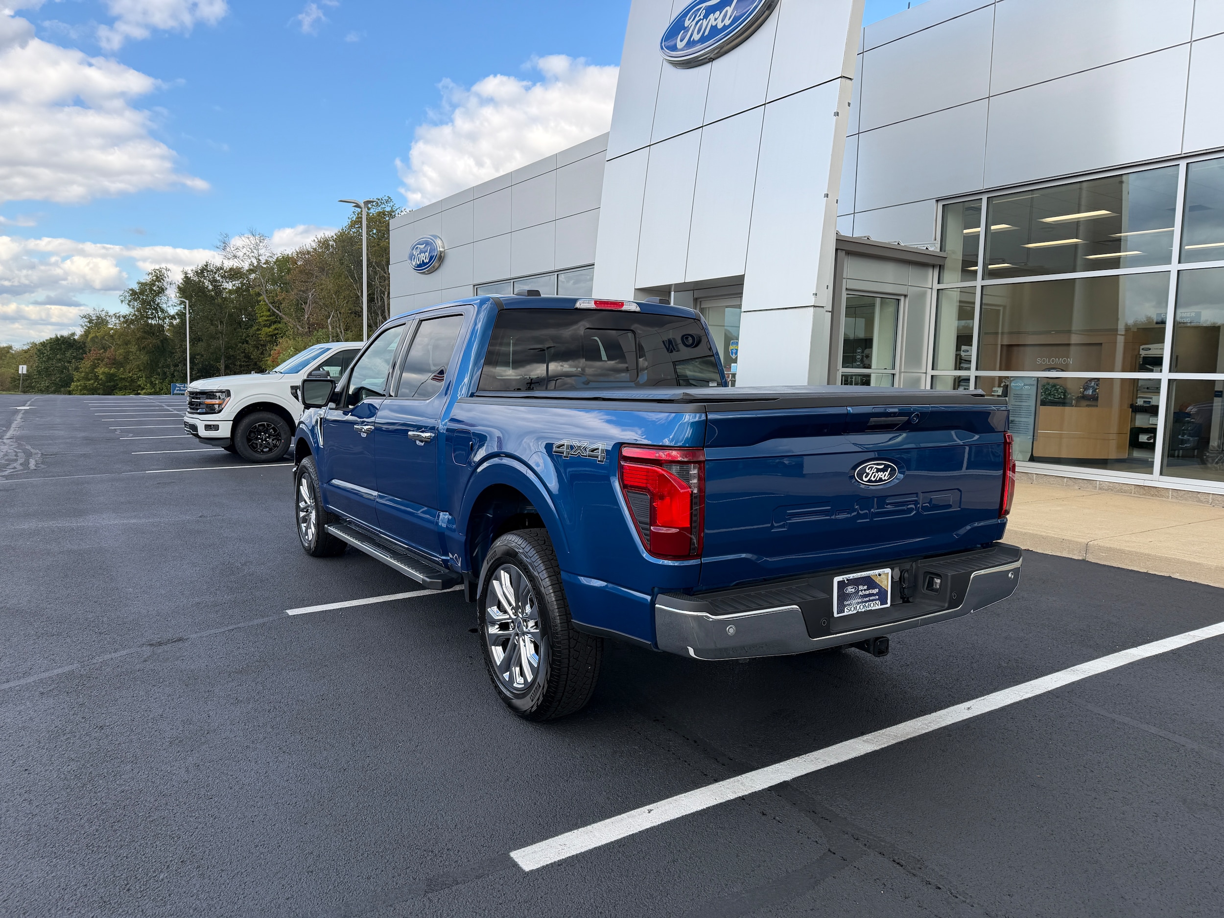 2024 Ford F-150 XLT - Photo 7