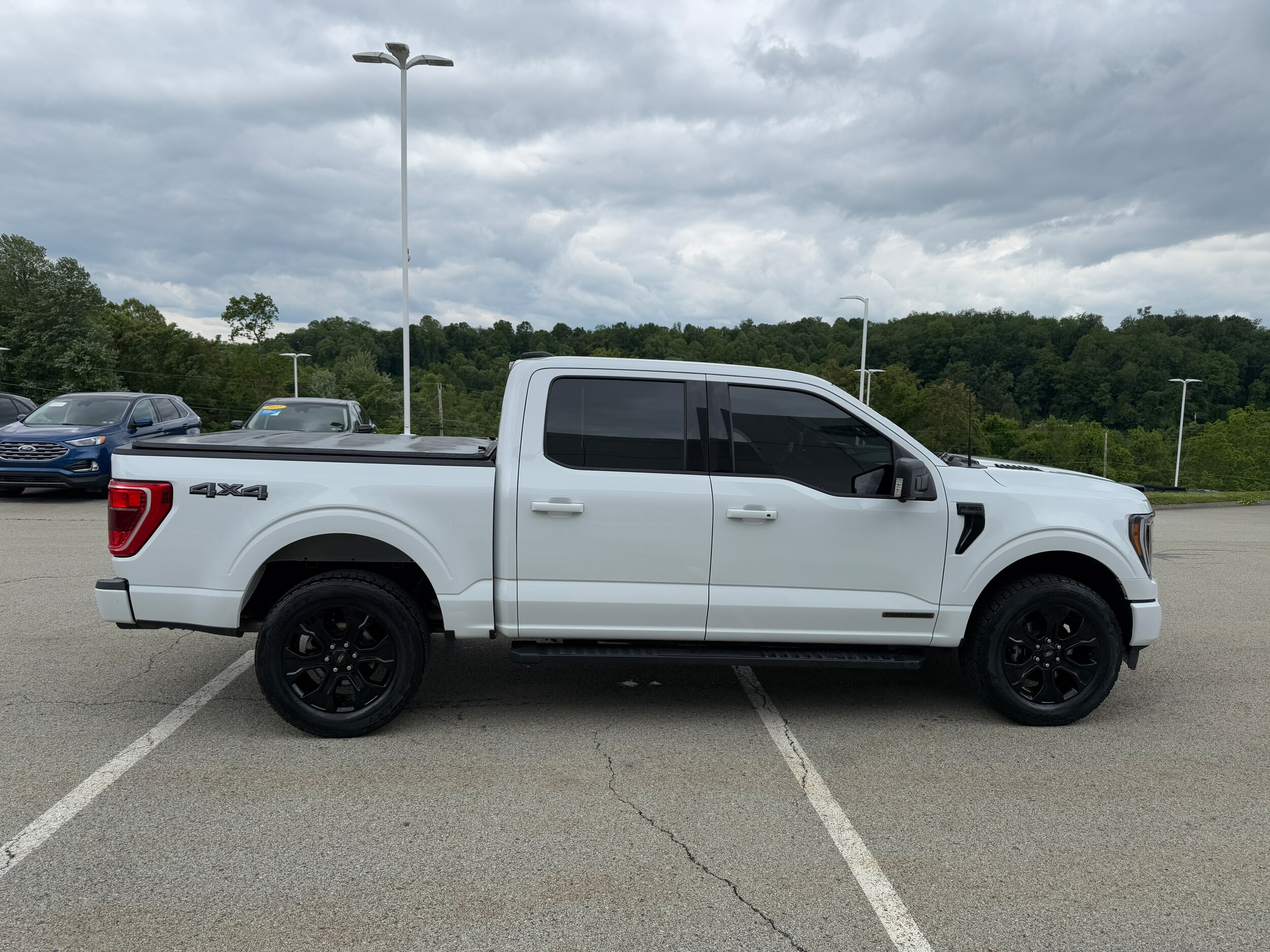2023 Ford F-150 XLT photo 4