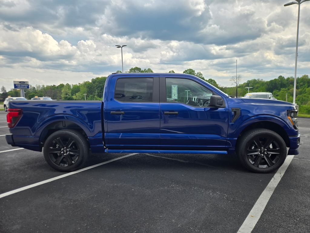 New 2026 Ford F-150 LOBO TRUCK