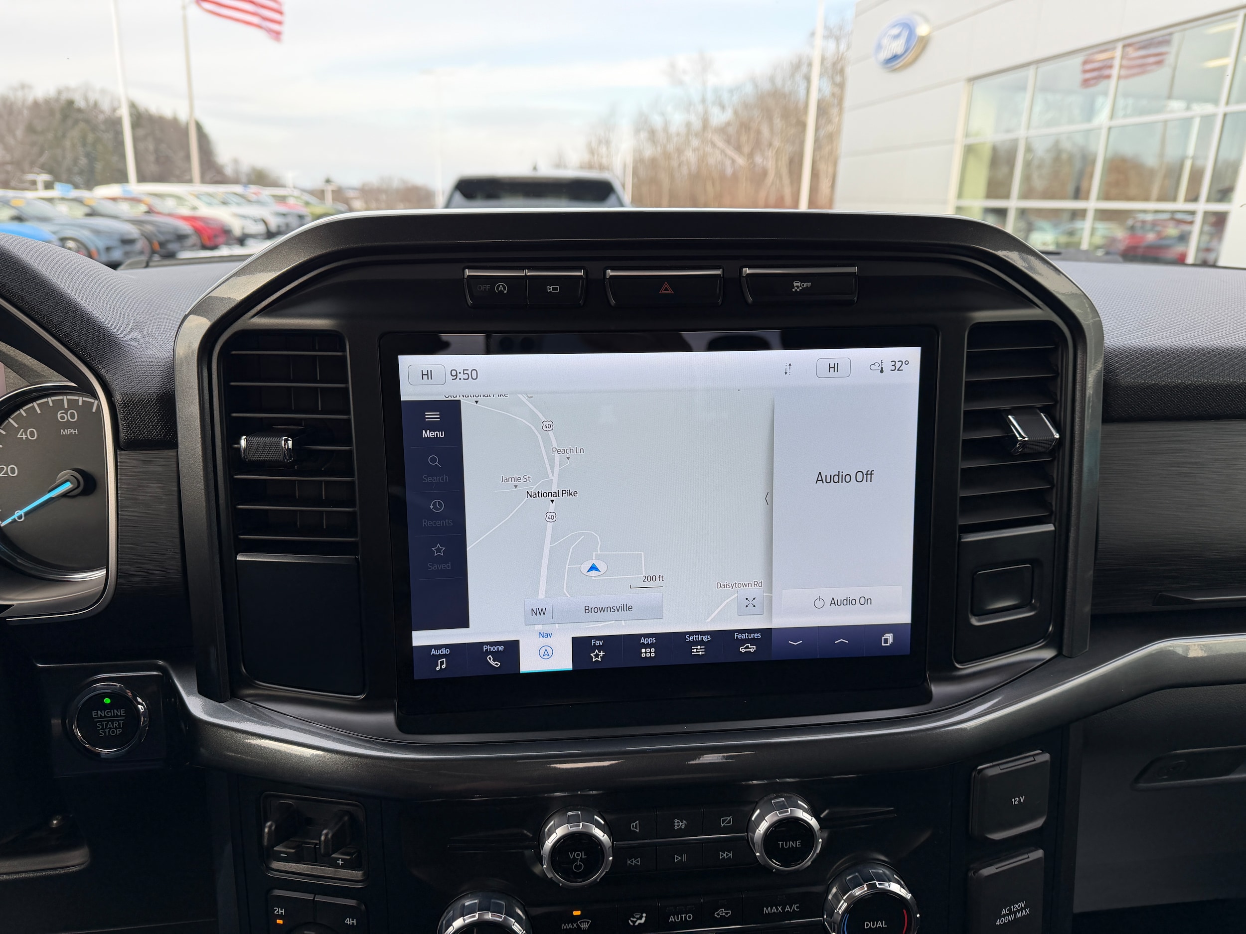 2023 Ford F-150 XLT - Photo 17