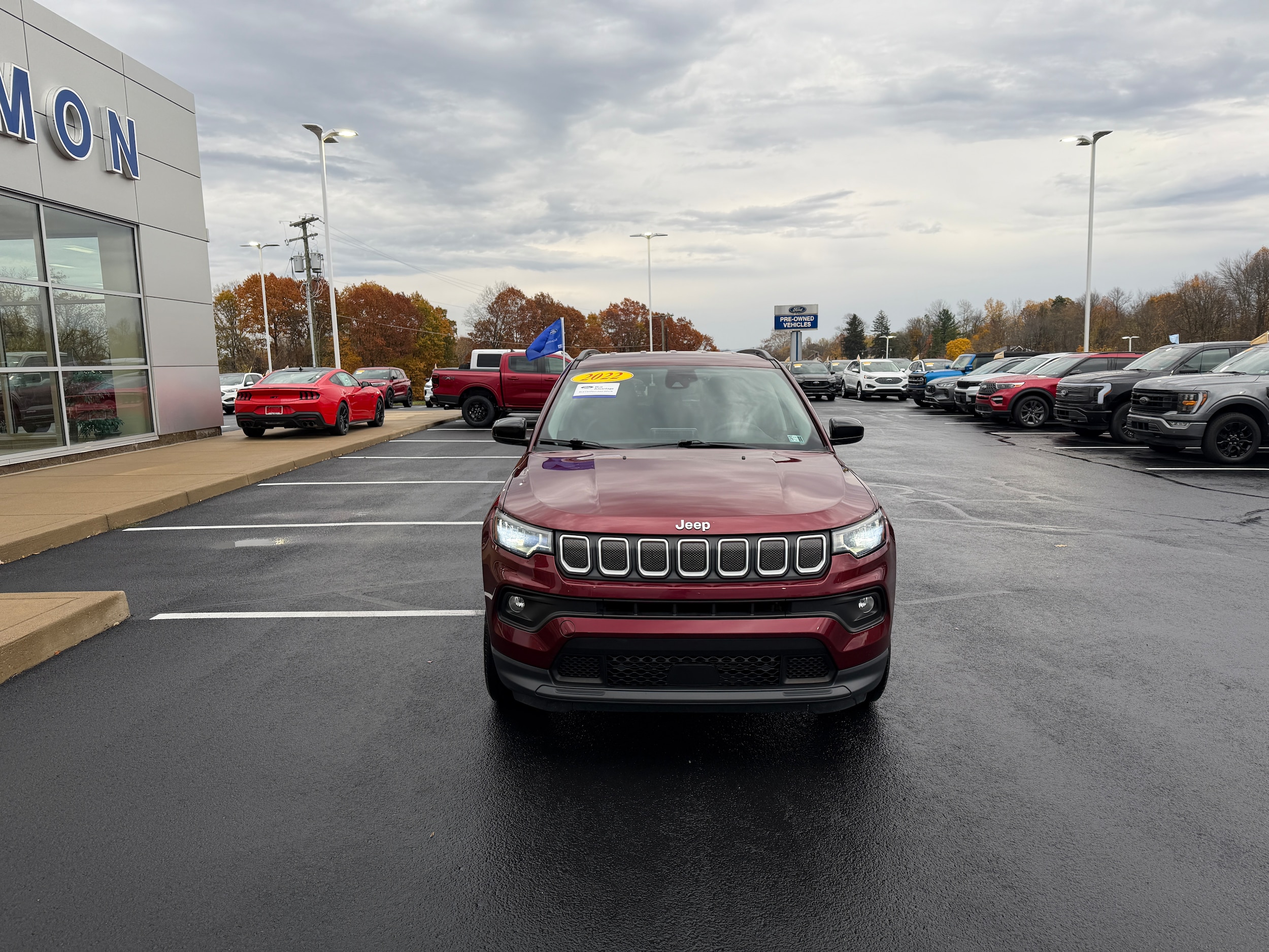 Certified 2022 Jeep Compass Latitude with VIN 3C4NJDBB2NT123690 for sale in Brownsville, PA