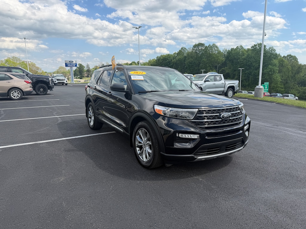 Certified 2021 Ford Explorer XLT XLT 4WD