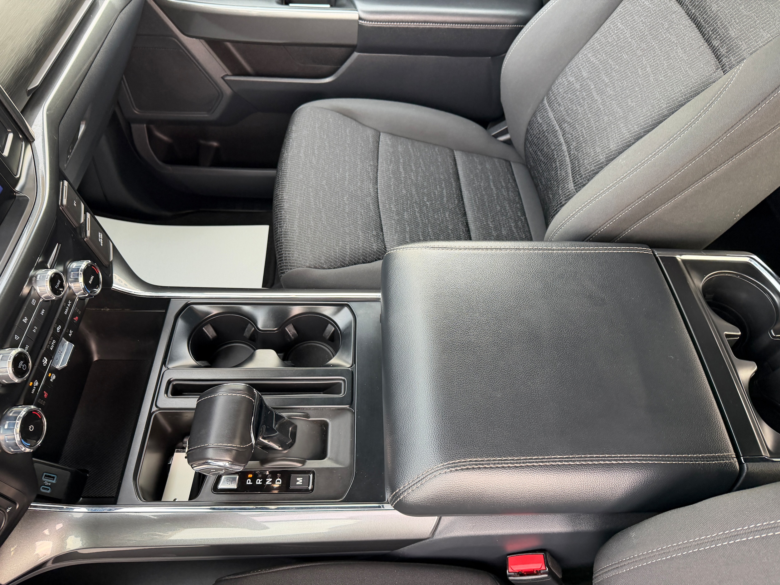2023 Ford F-150 XLT - Photo 16