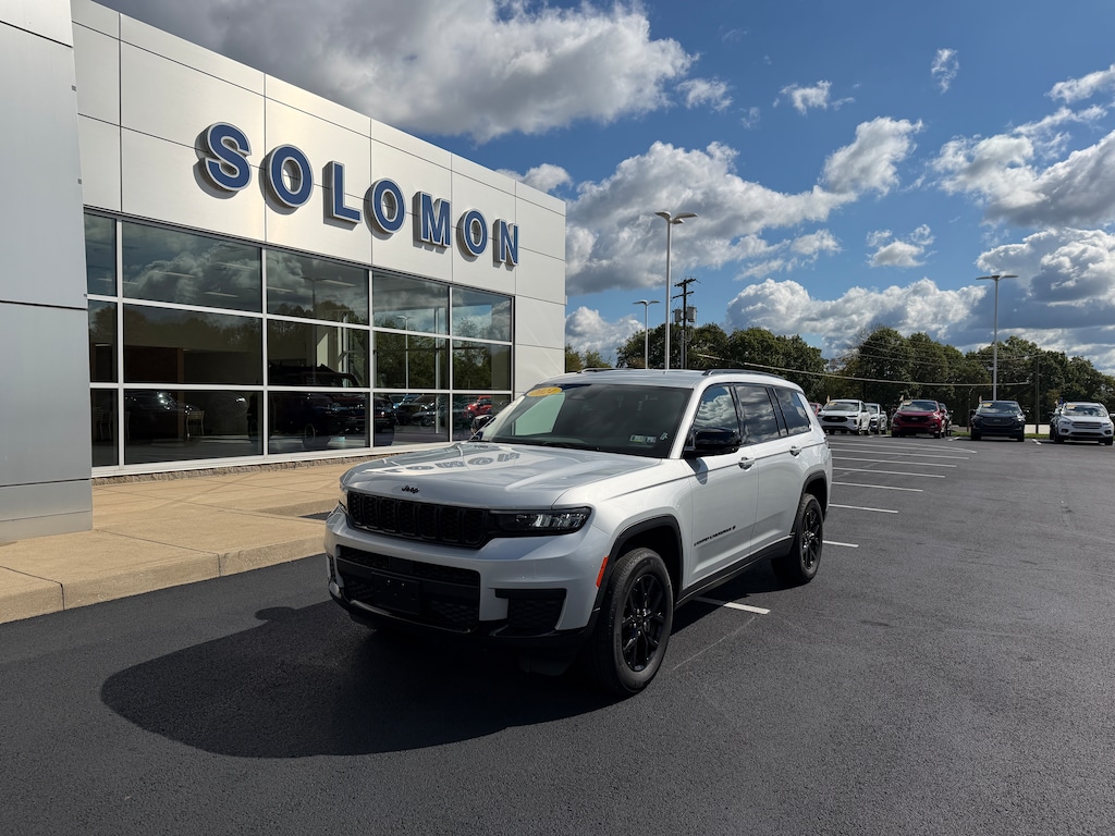 Used 2024 Jeep Grand Cherokee L Altitude Altitude 4x4