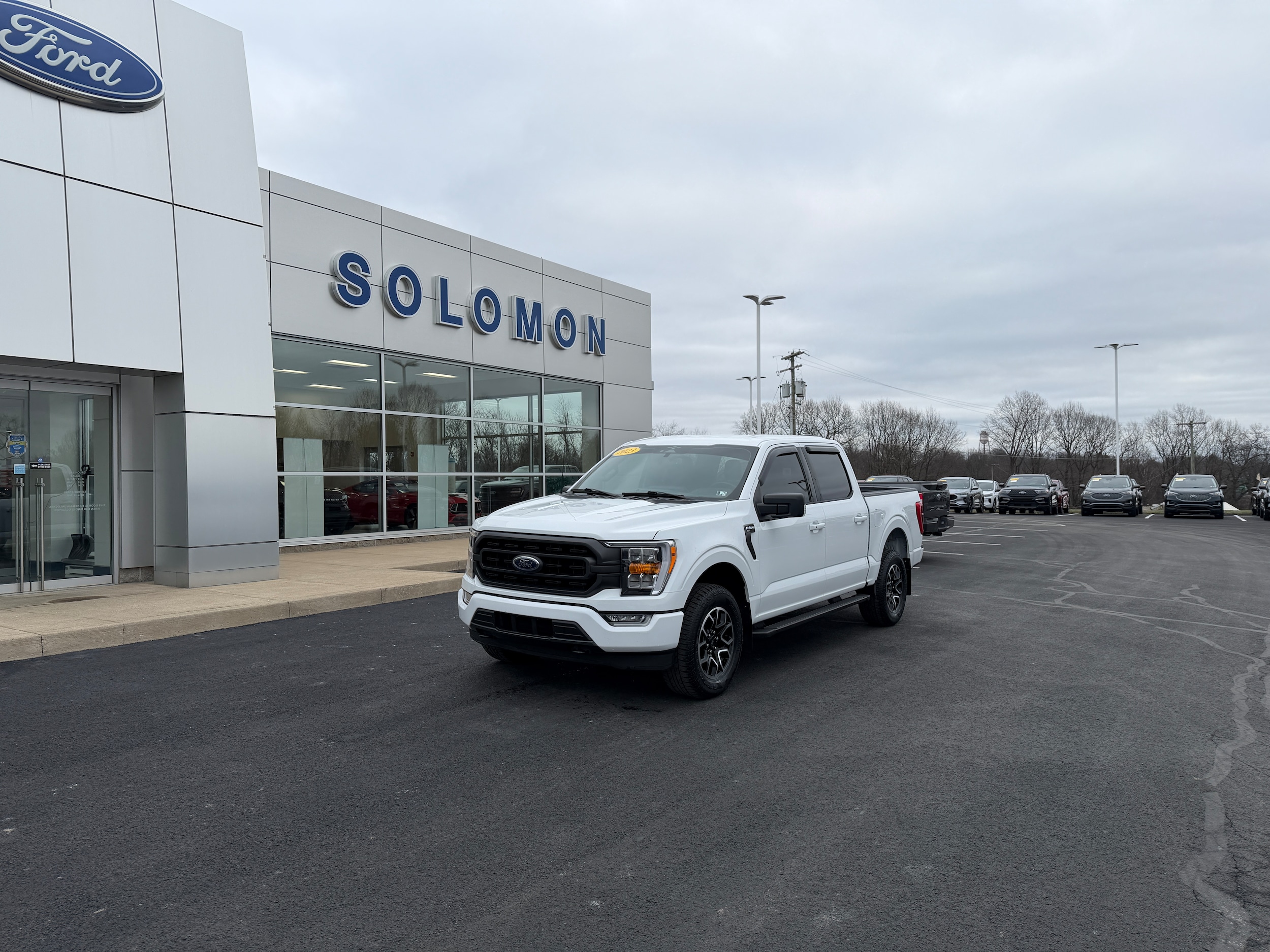 2023 Ford F-150 XLT's photo