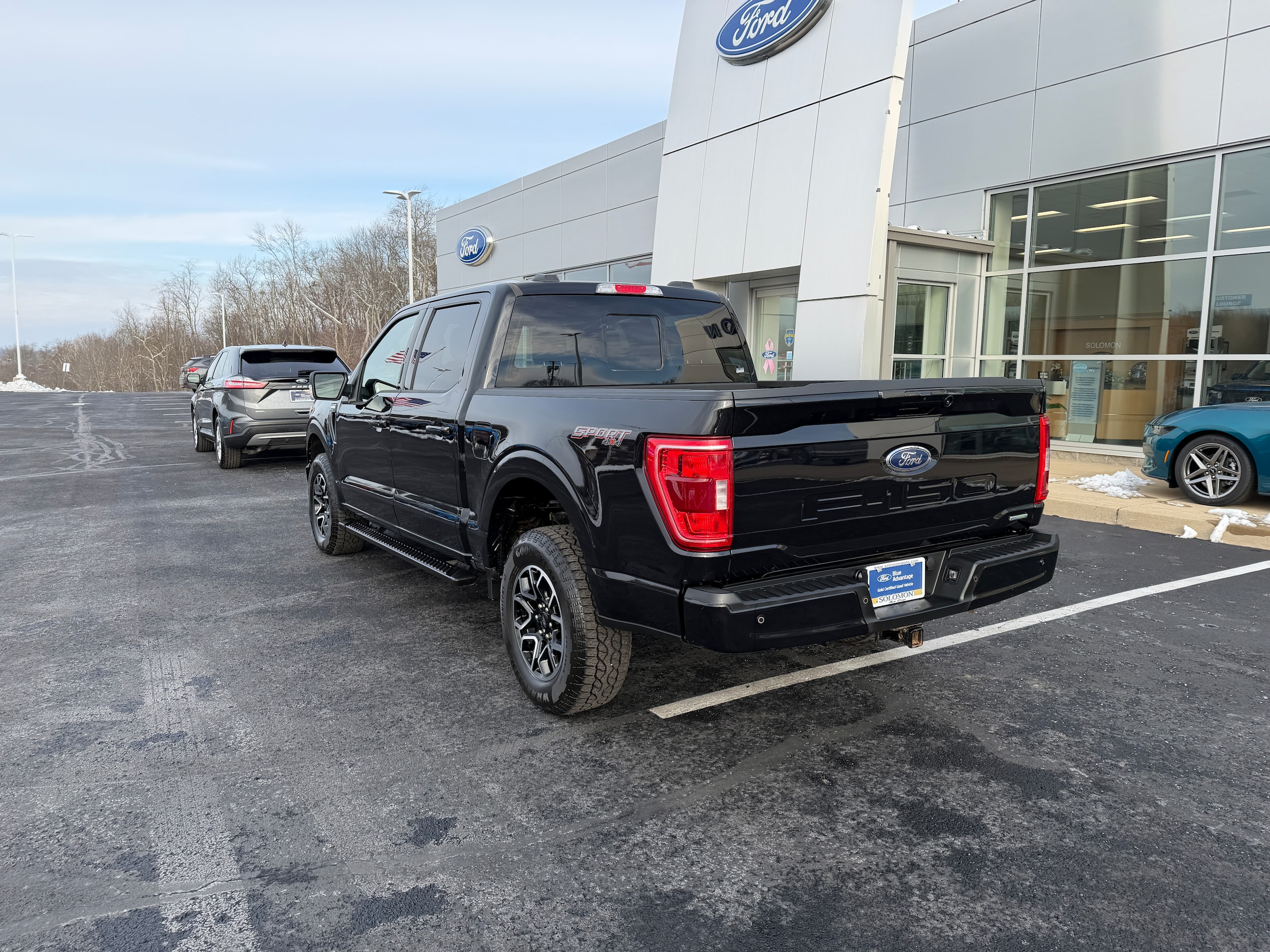 2023 Ford F-150 XLT - Photo 7