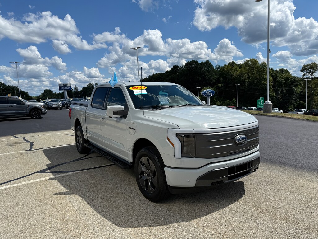 Certified 2023 Ford F-150 Lightning LARIAT LARIAT 4WD SuperCrew 5.5 Box