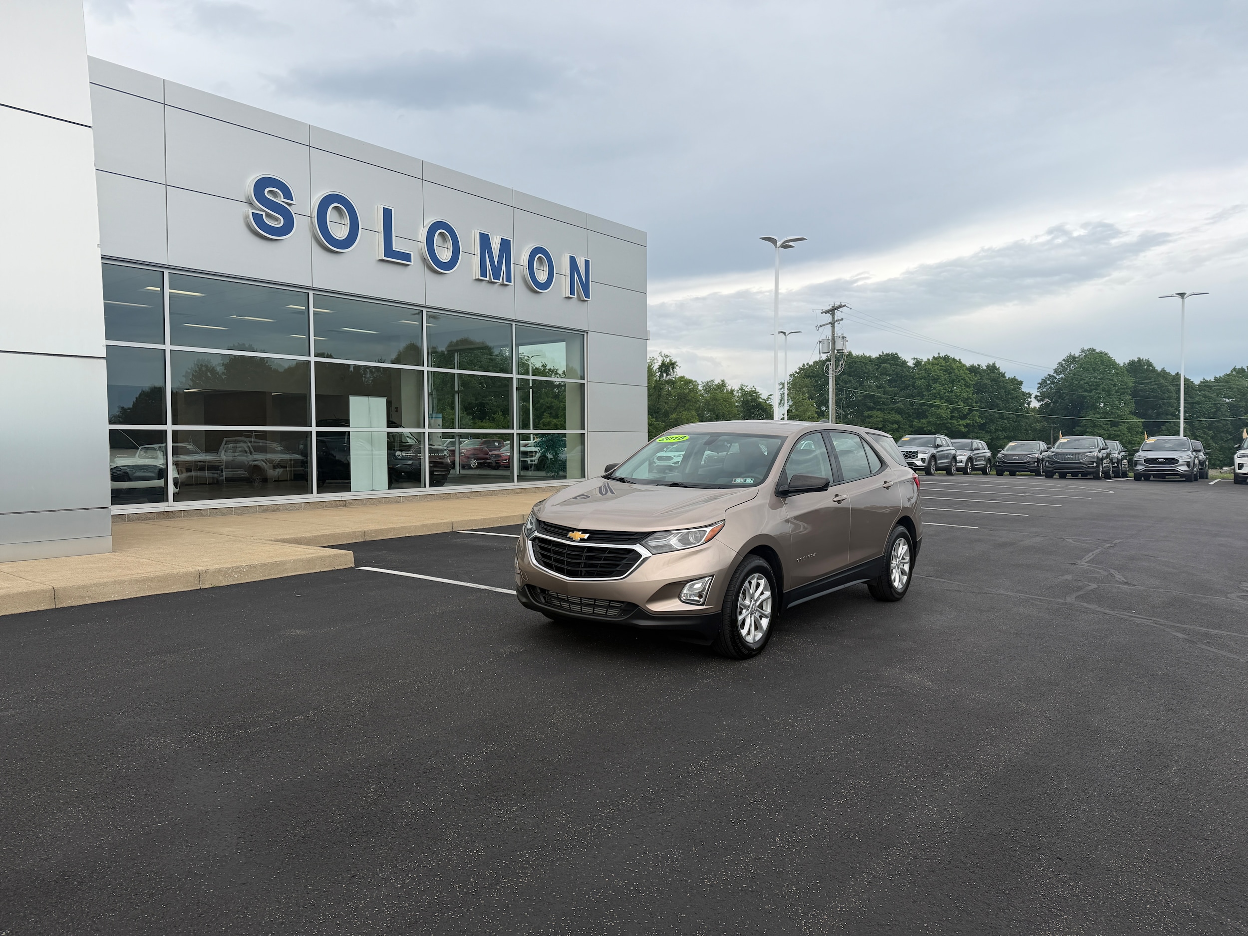 2018 Chevrolet Equinox LS's photo