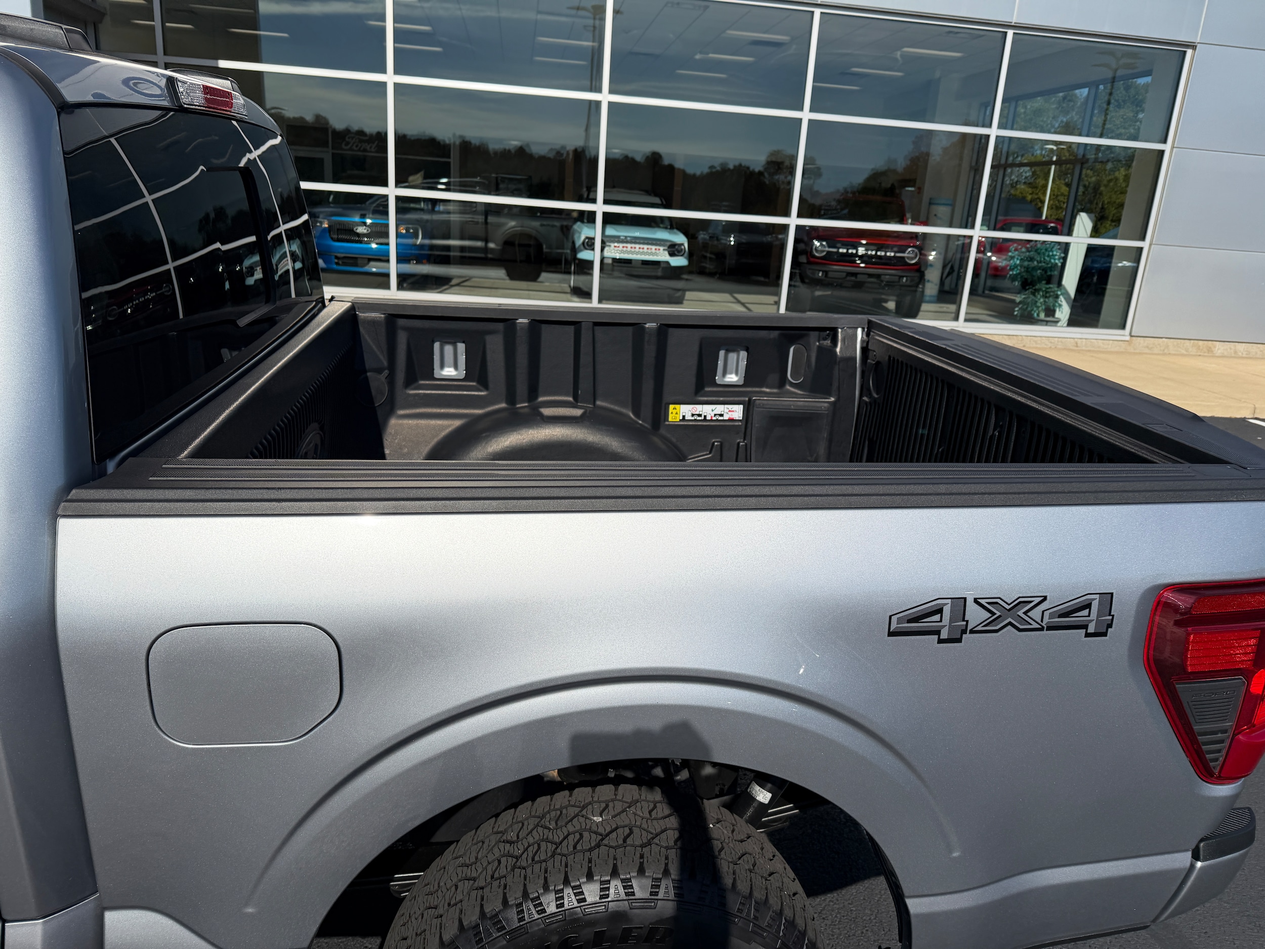2024 Ford F-150 XLT - Photo 10