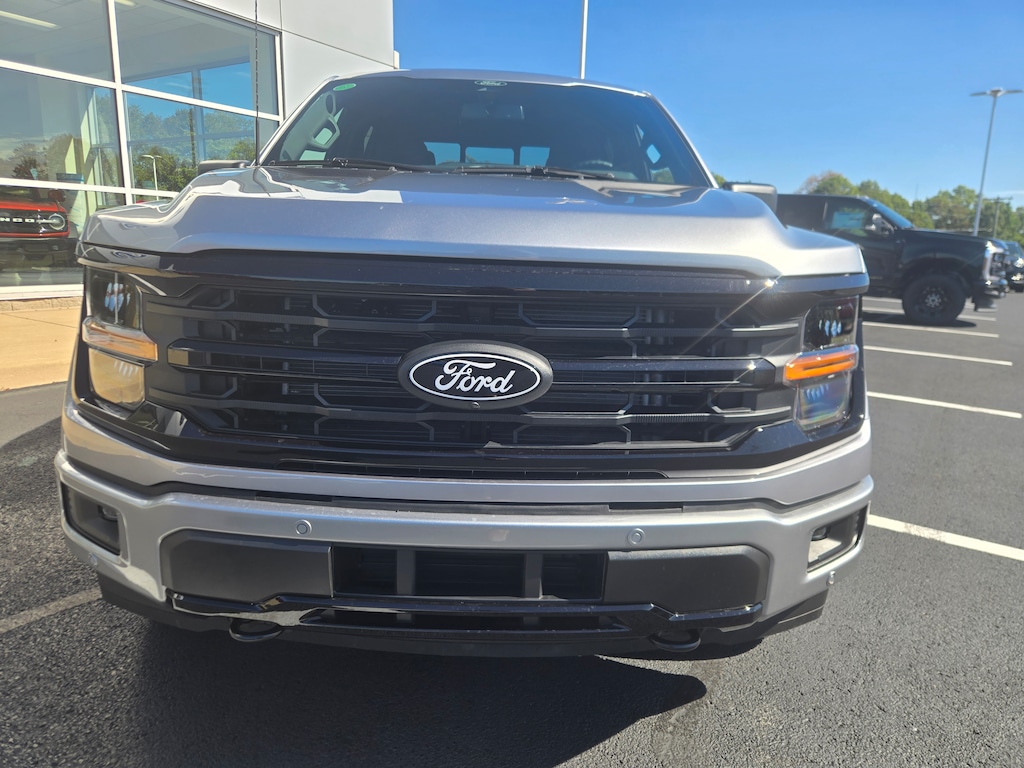 New 2025 Ford F-150 XLT TRUCK