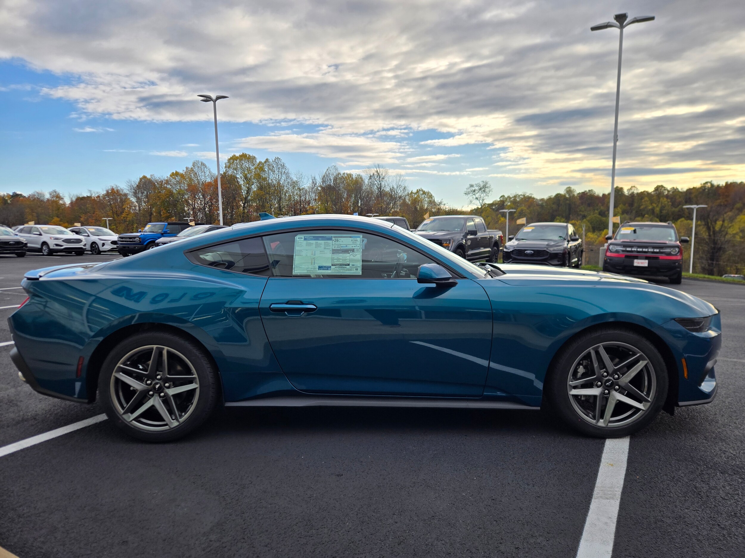2026 Ford Mustang EcoBoost photo 4