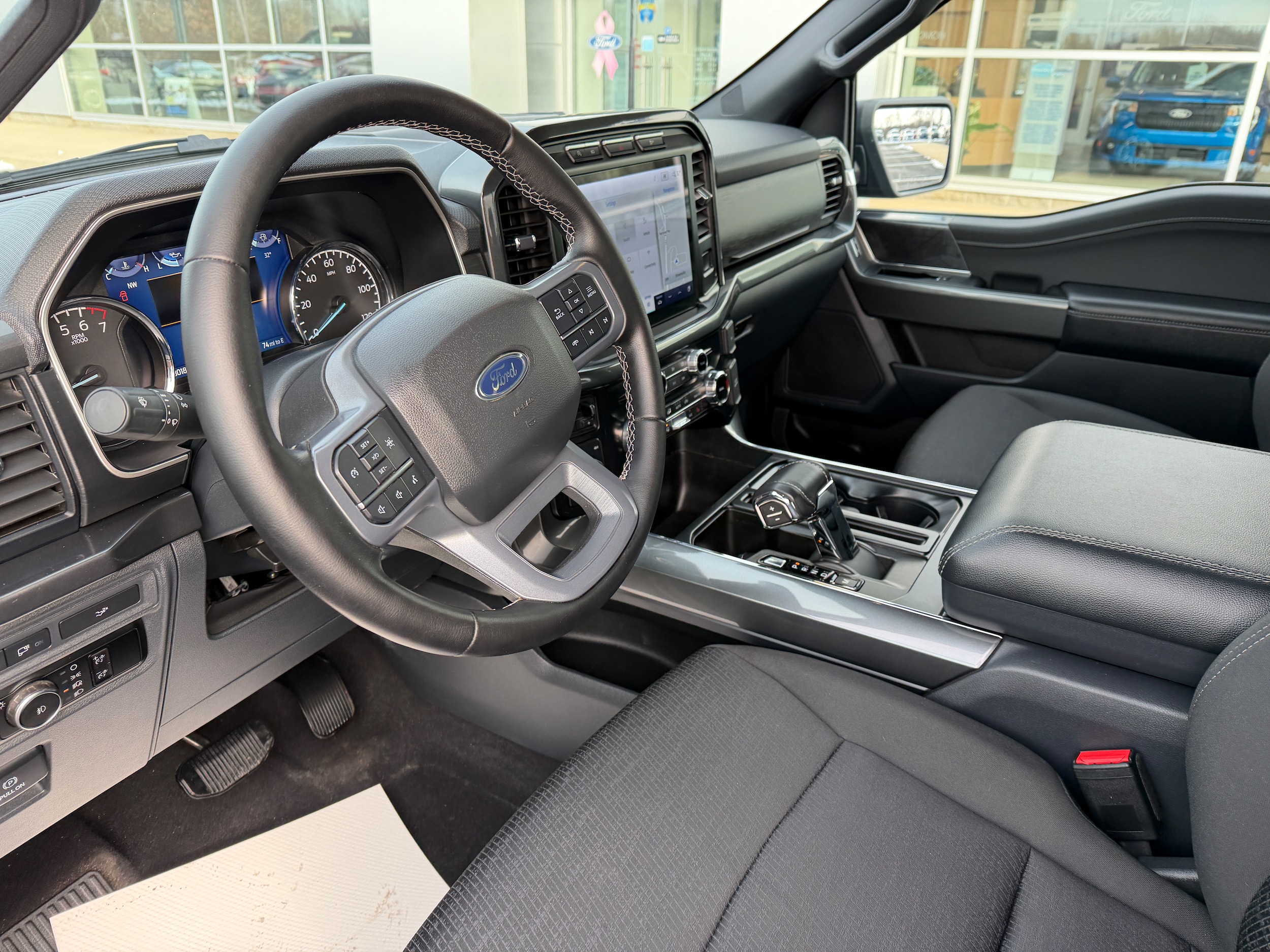 2023 Ford F-150 XLT - Photo 13