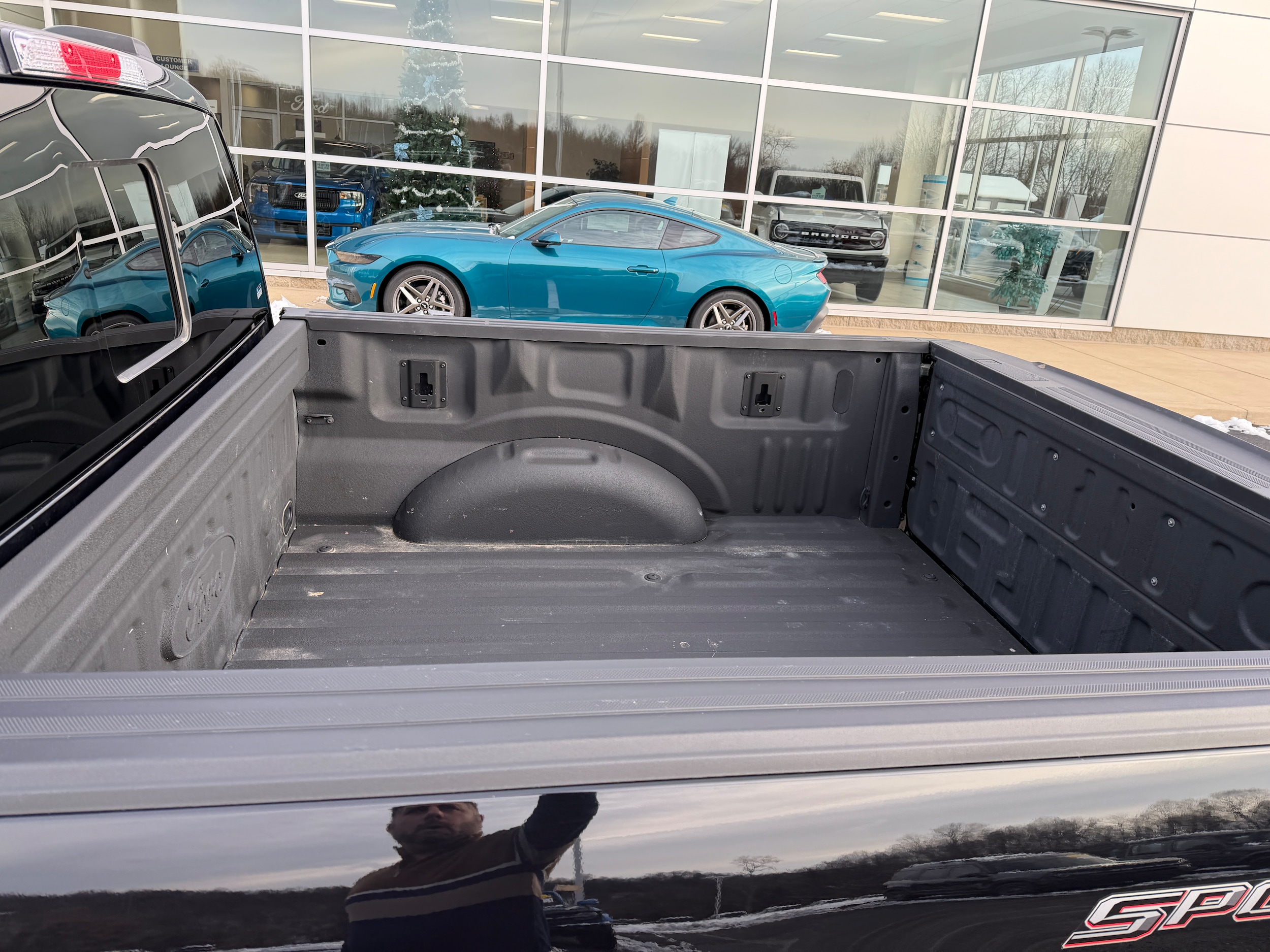 2023 Ford F-150 XLT - Photo 10