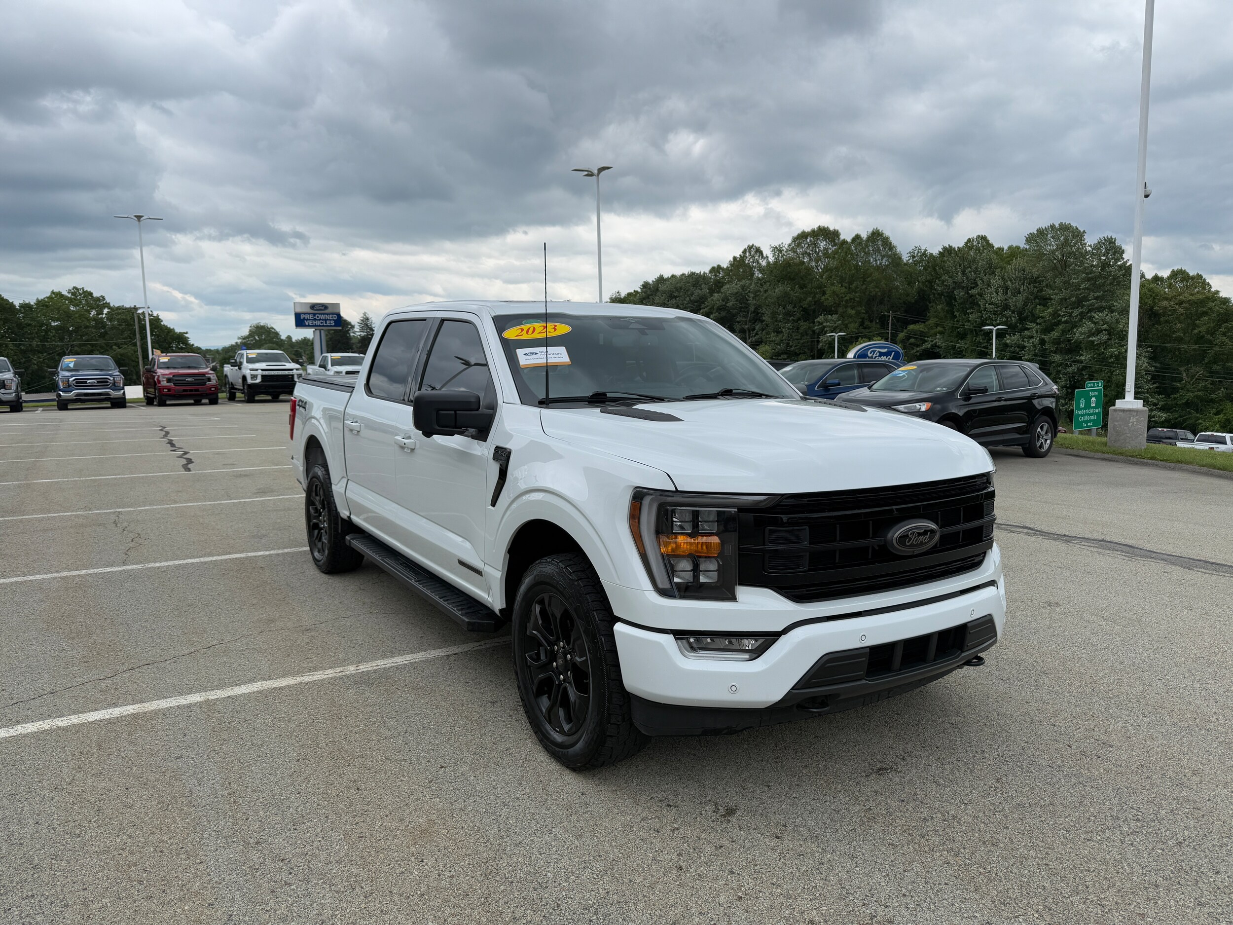 2023 Ford F-150 XLT photo 3