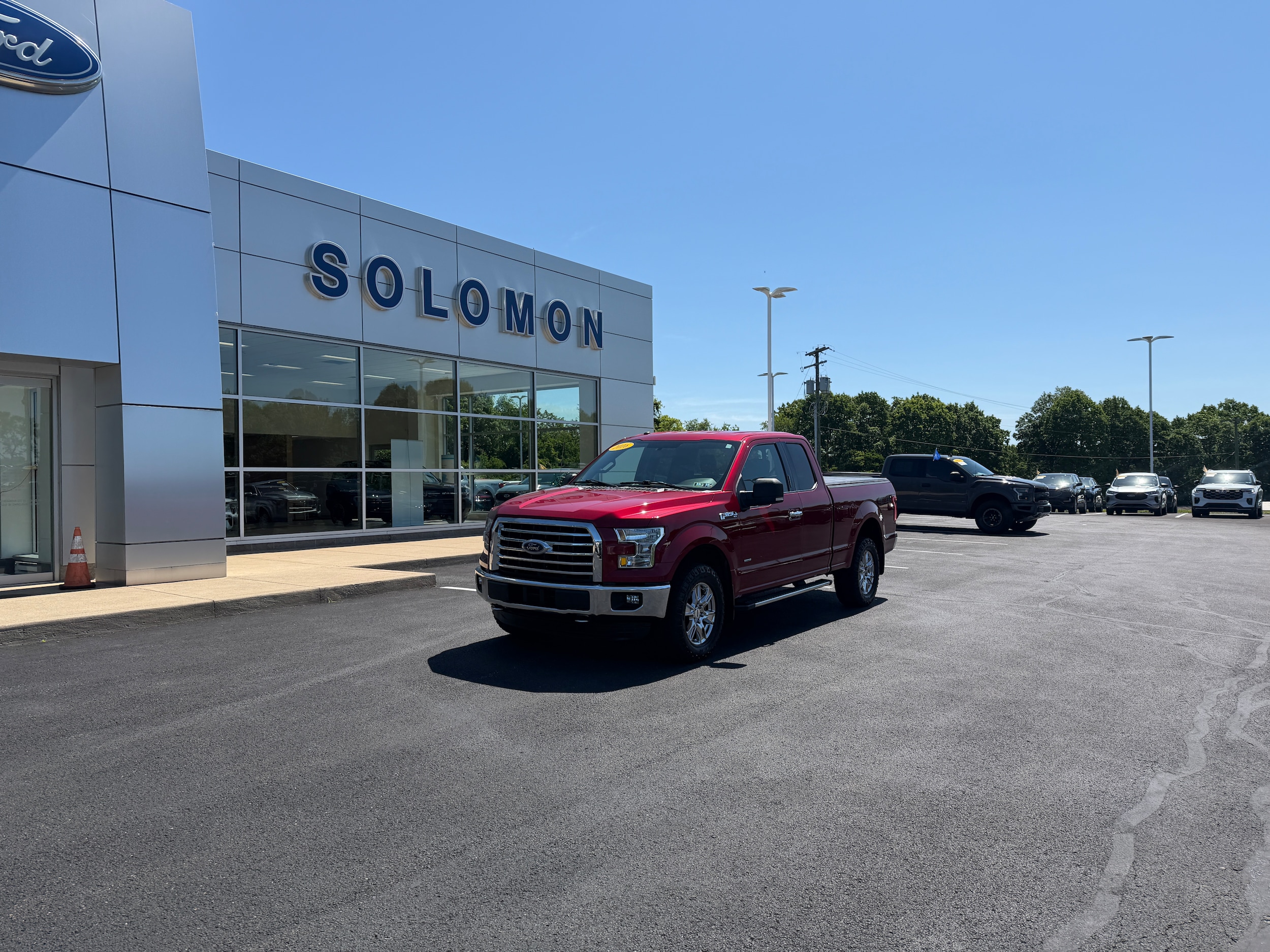 2016 Ford F-150 XLT 4x4 SuperCab 8 Box's photo