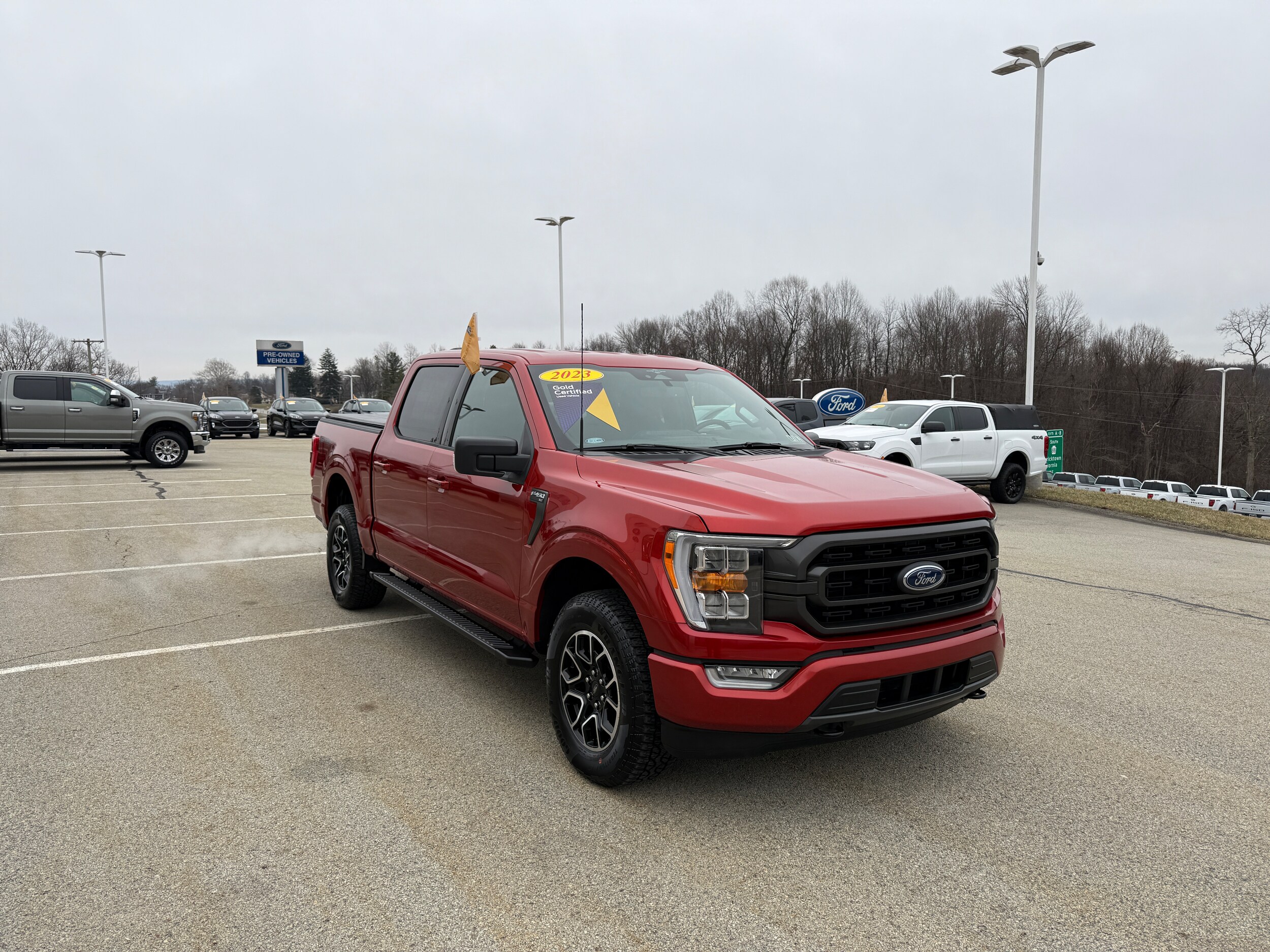 2023 Ford F-150 XLT photo 3