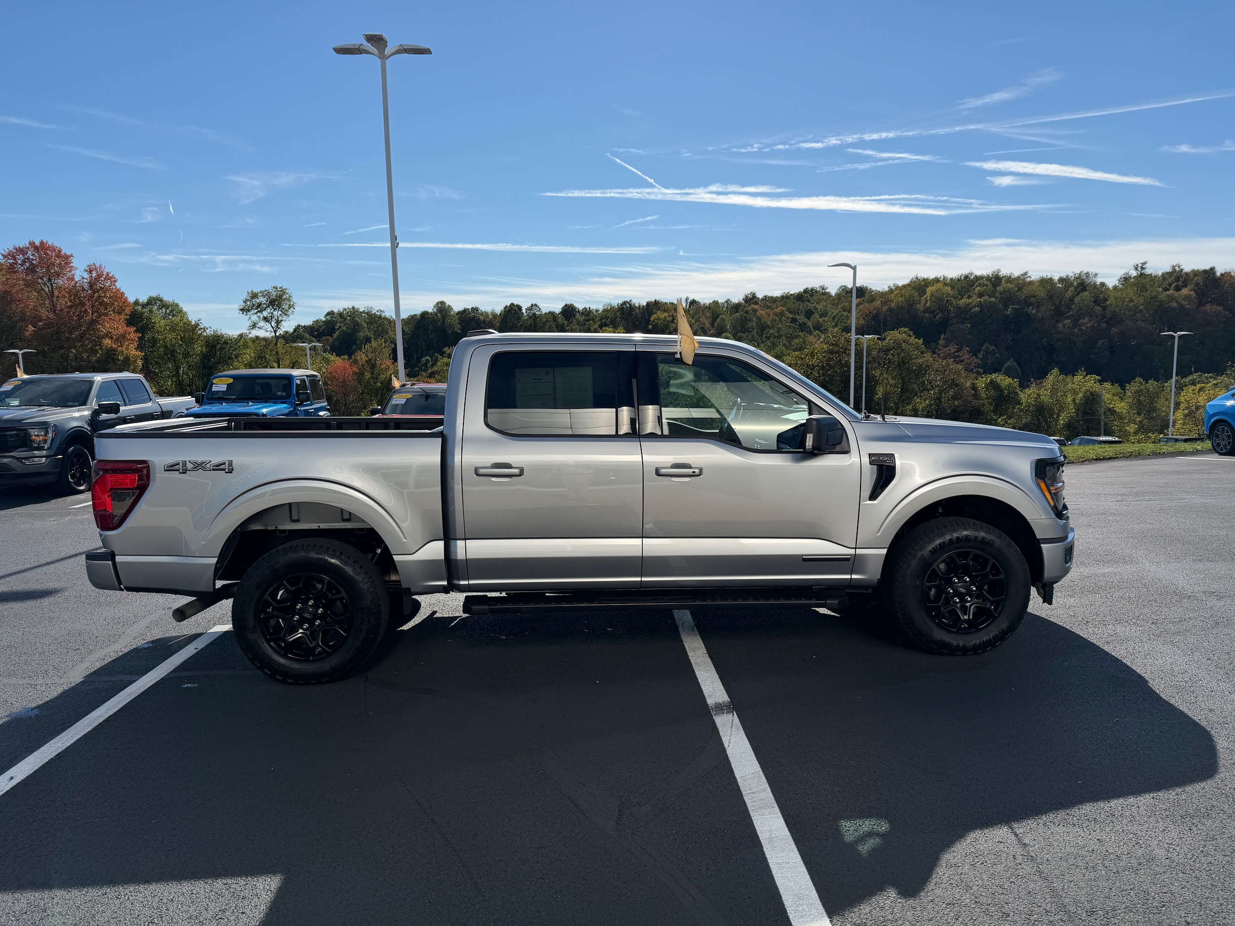 2024 Ford F-150 XLT - Photo 4