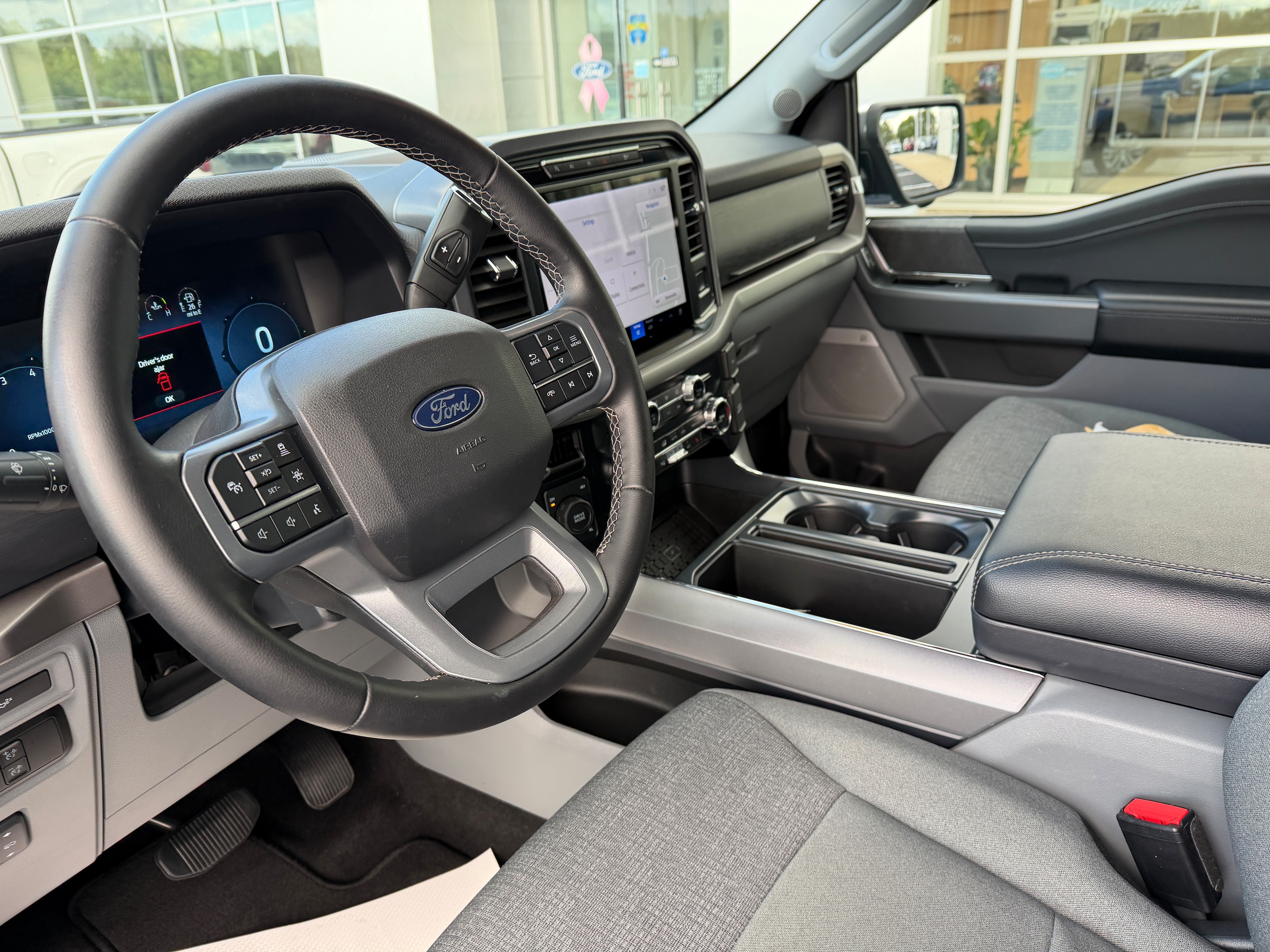 2024 Ford F-150 XLT - Photo 13