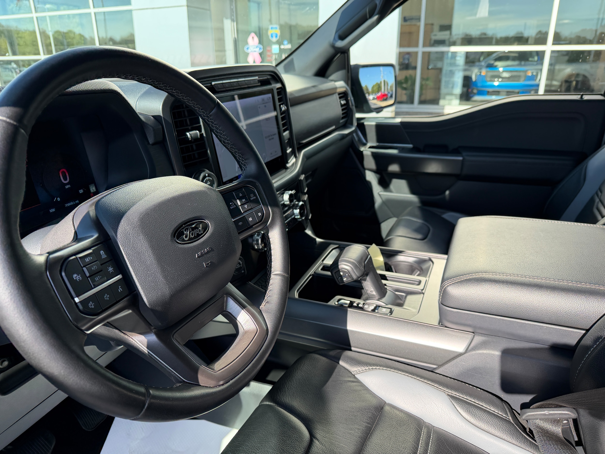 2024 Ford F-150 XLT - Photo 13
