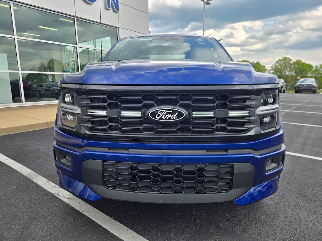 New 2026 Ford F-150 LOBO TRUCK