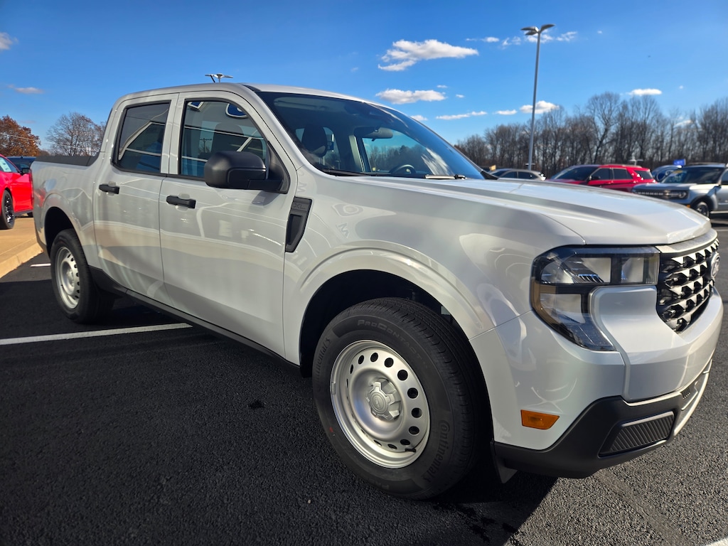 New 2025 Ford Maverick XL TRUCK