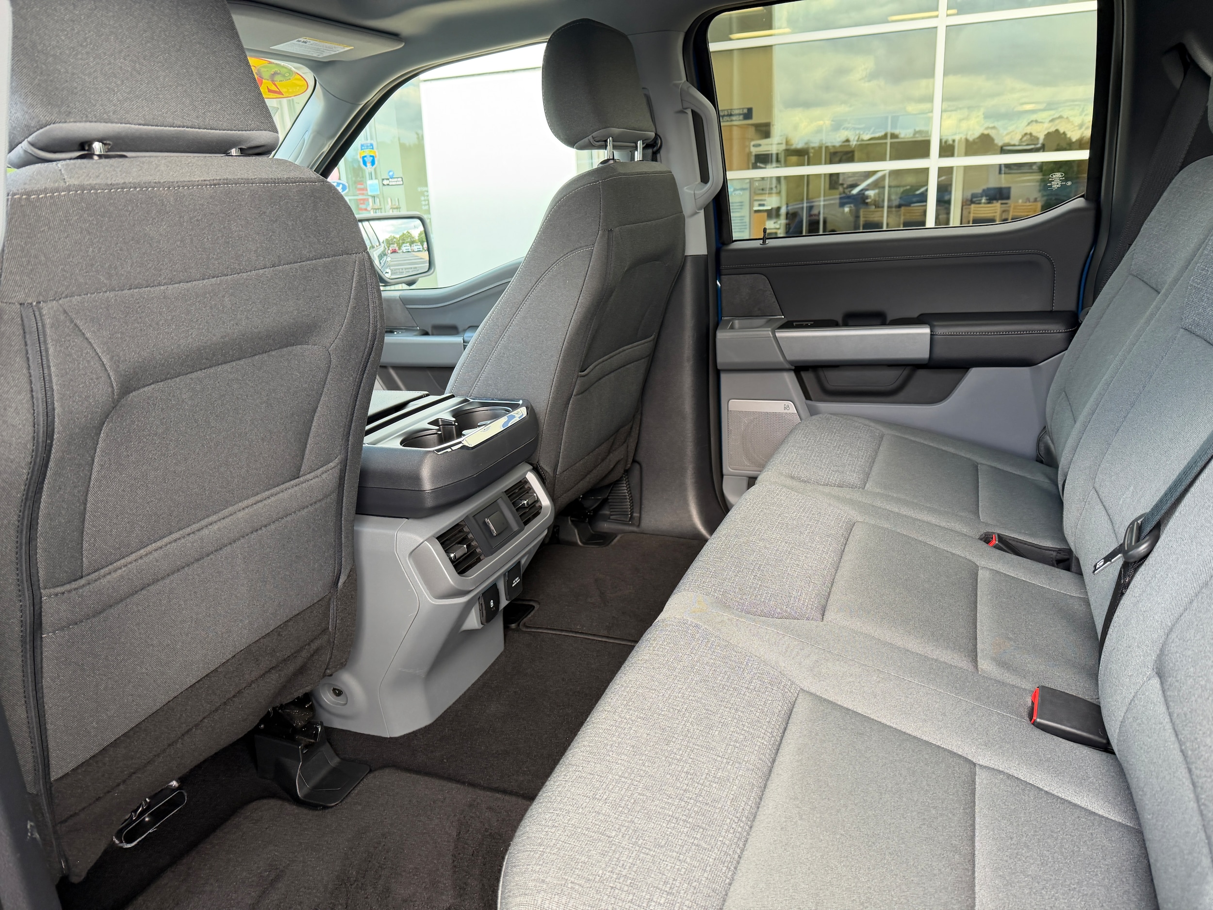 2024 Ford F-150 XLT - Photo 12