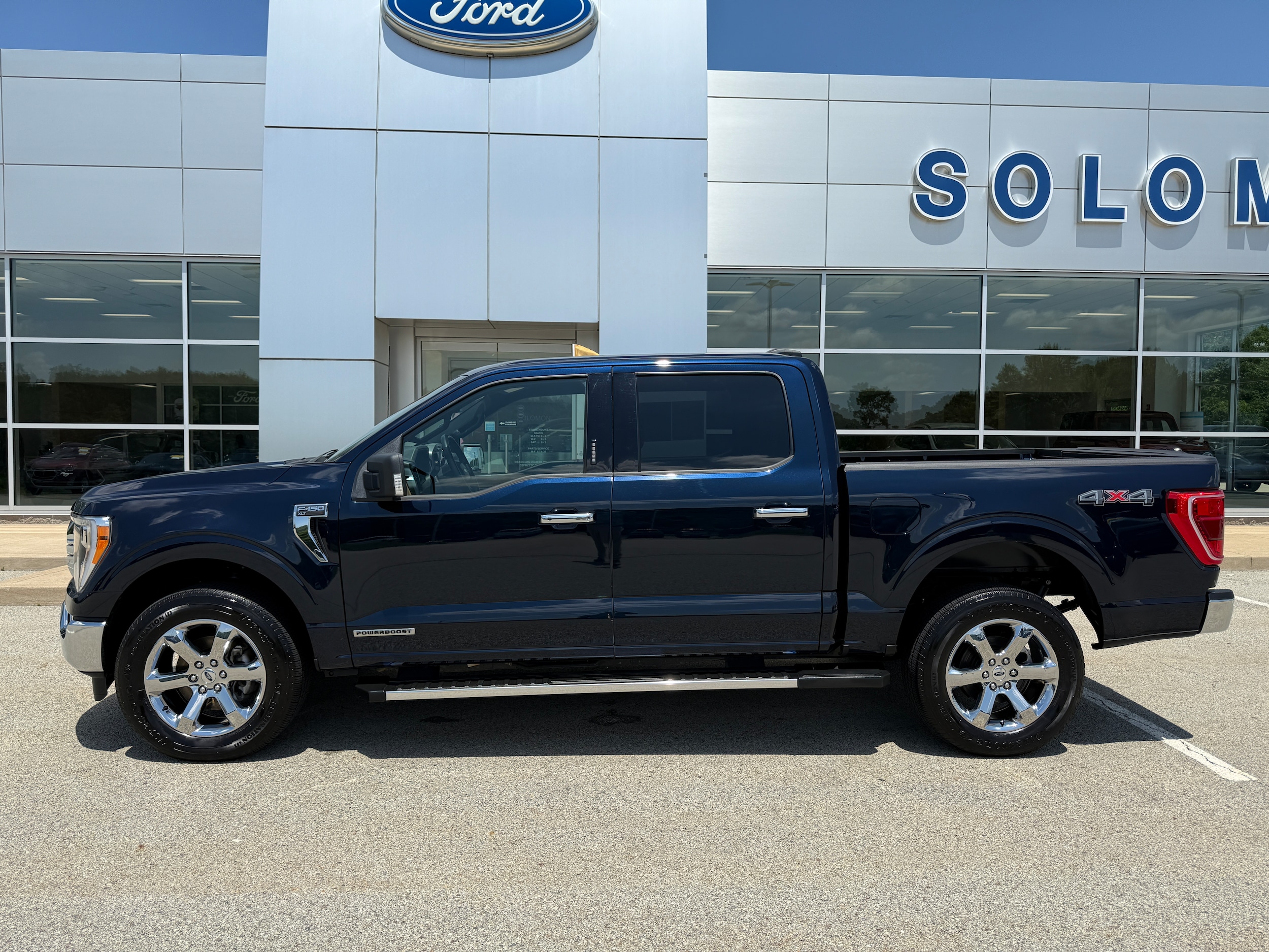 2023 Ford F-150 XLT - Photo 8