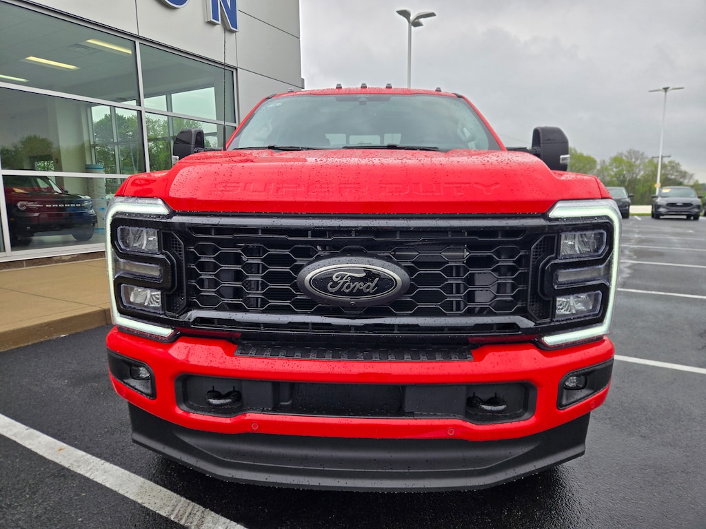 New 2026 Ford F-350 LARIAT TRUCK