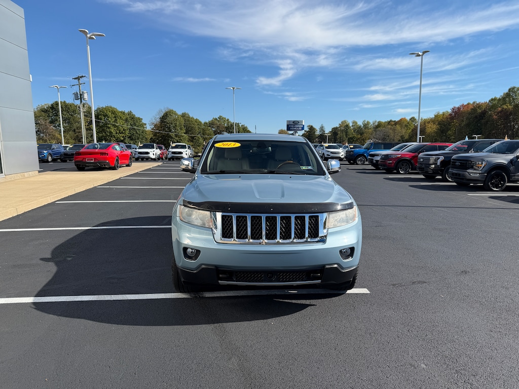 Used 2013 Jeep Grand Cherokee Overland 4WD  Overland
