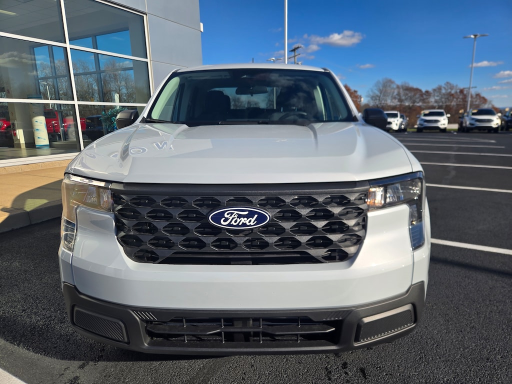 New 2025 Ford Maverick XL TRUCK