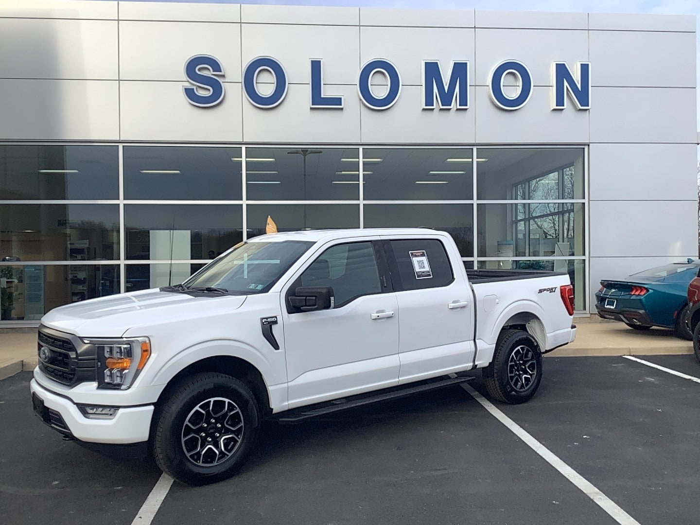 2023 Ford F-150 XLT SuperCrew 4WD