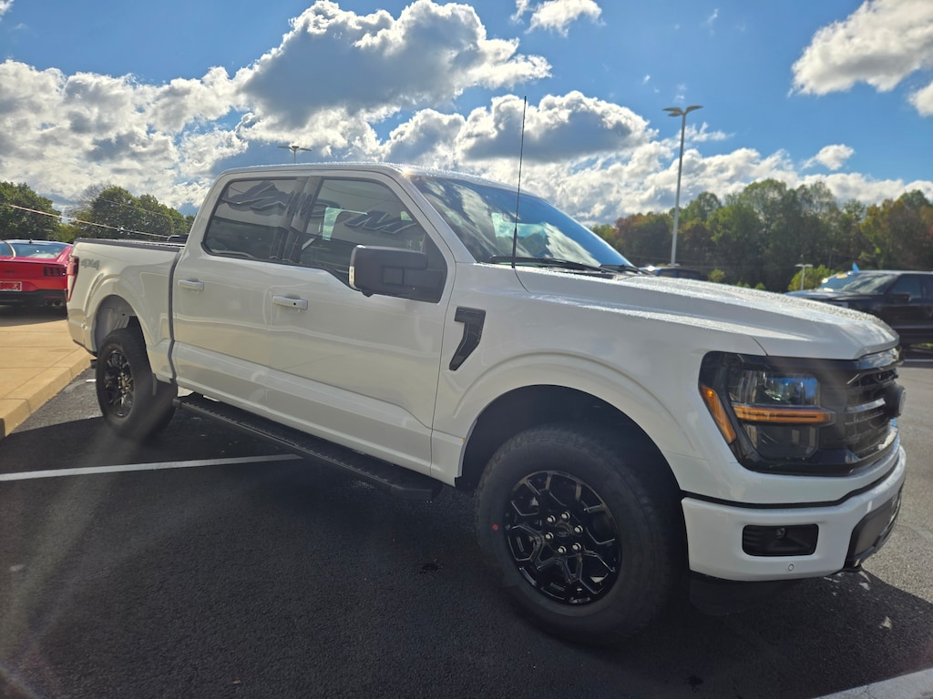 New 2025 Ford F-150 XLT TRUCK