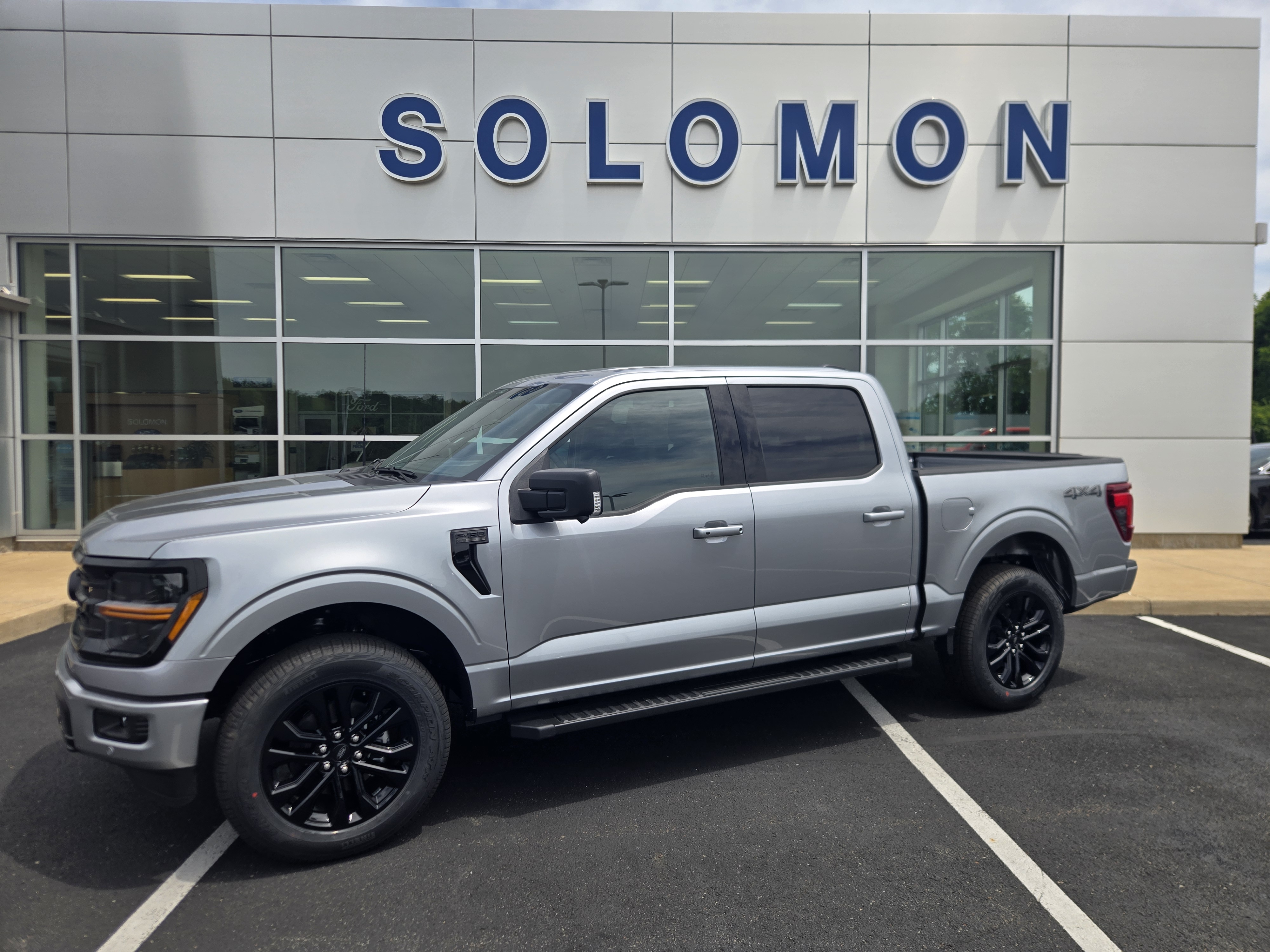 2026 Ford F-150 XLT TRUCK